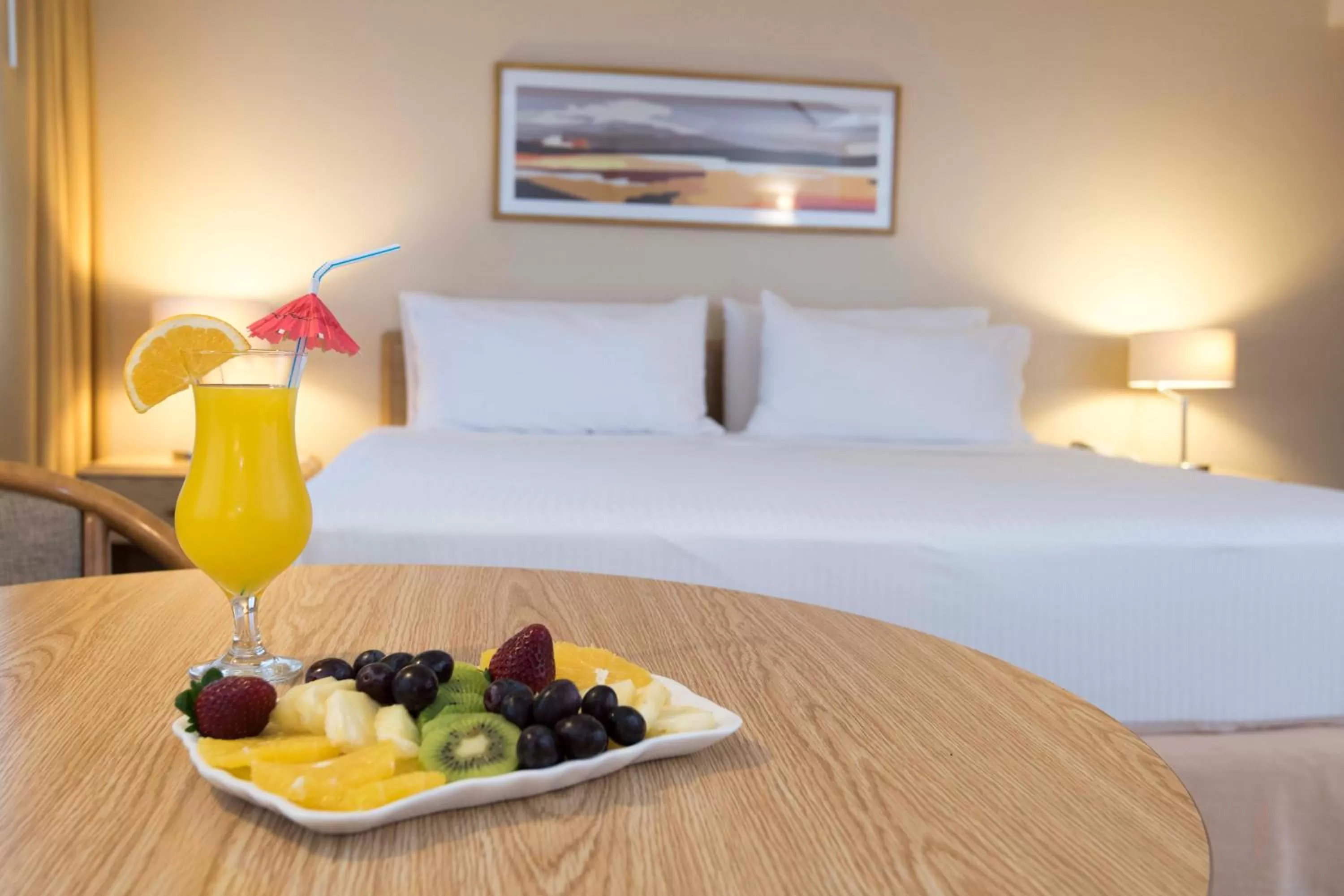 Photo of the whole room, Bed in Holiday Inn Montevideo by IHG