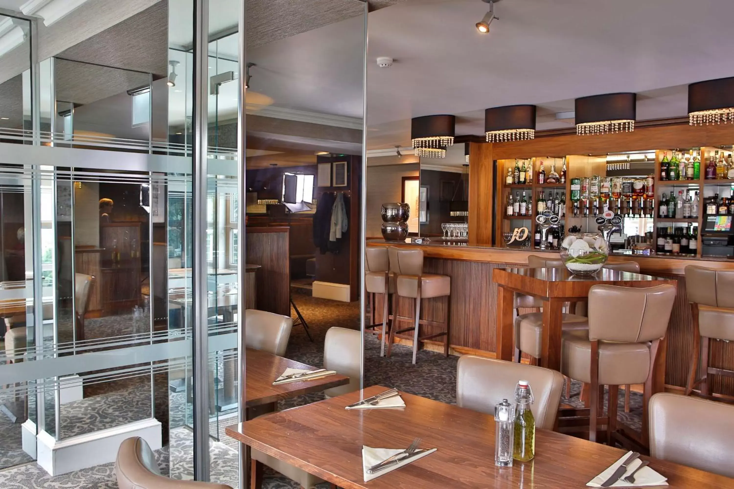 Restaurant/places to eat, Lounge/Bar in Best Western Motherwell Centre Moorings Hotel