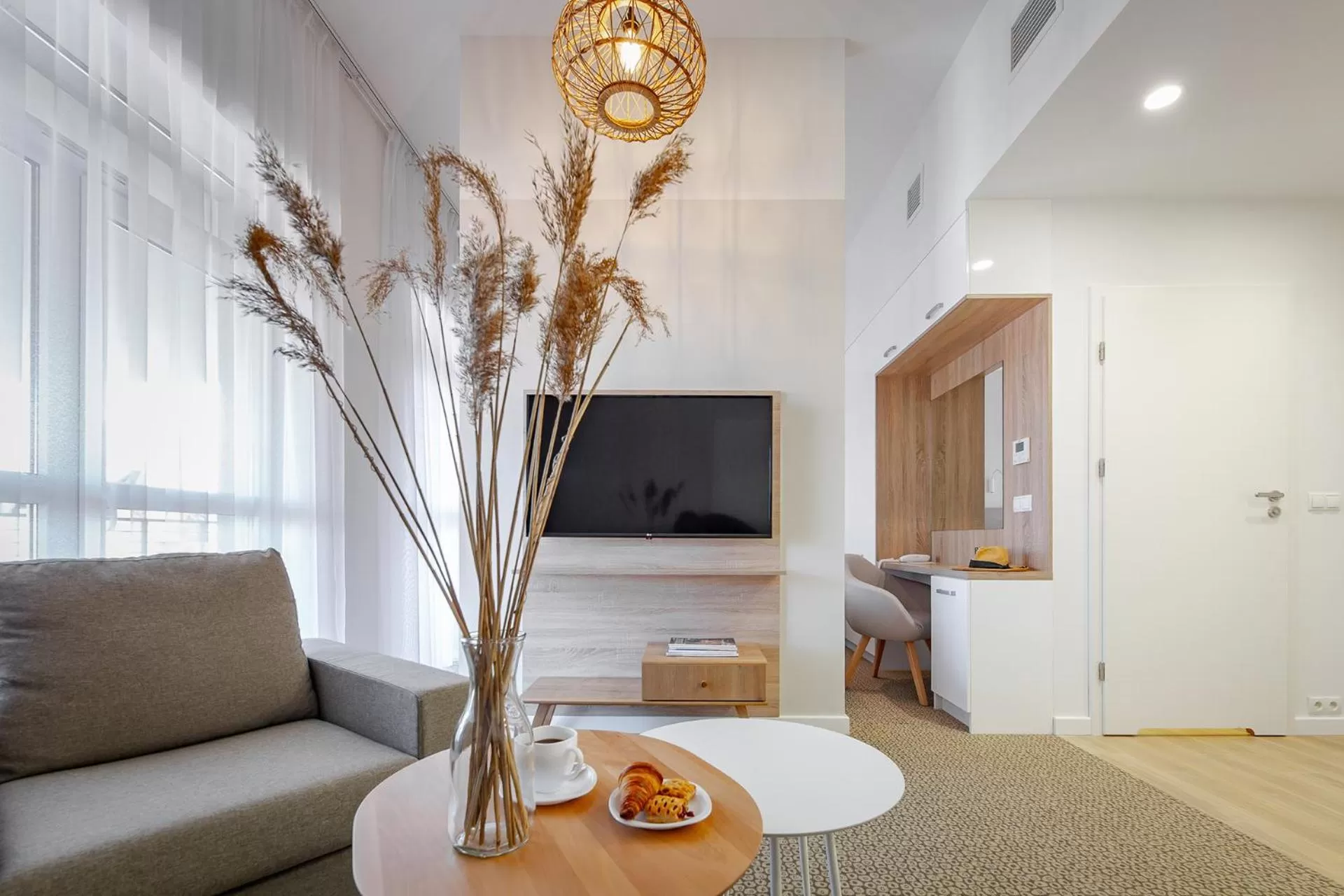 TV and multimedia in Molo Park Aparthotel