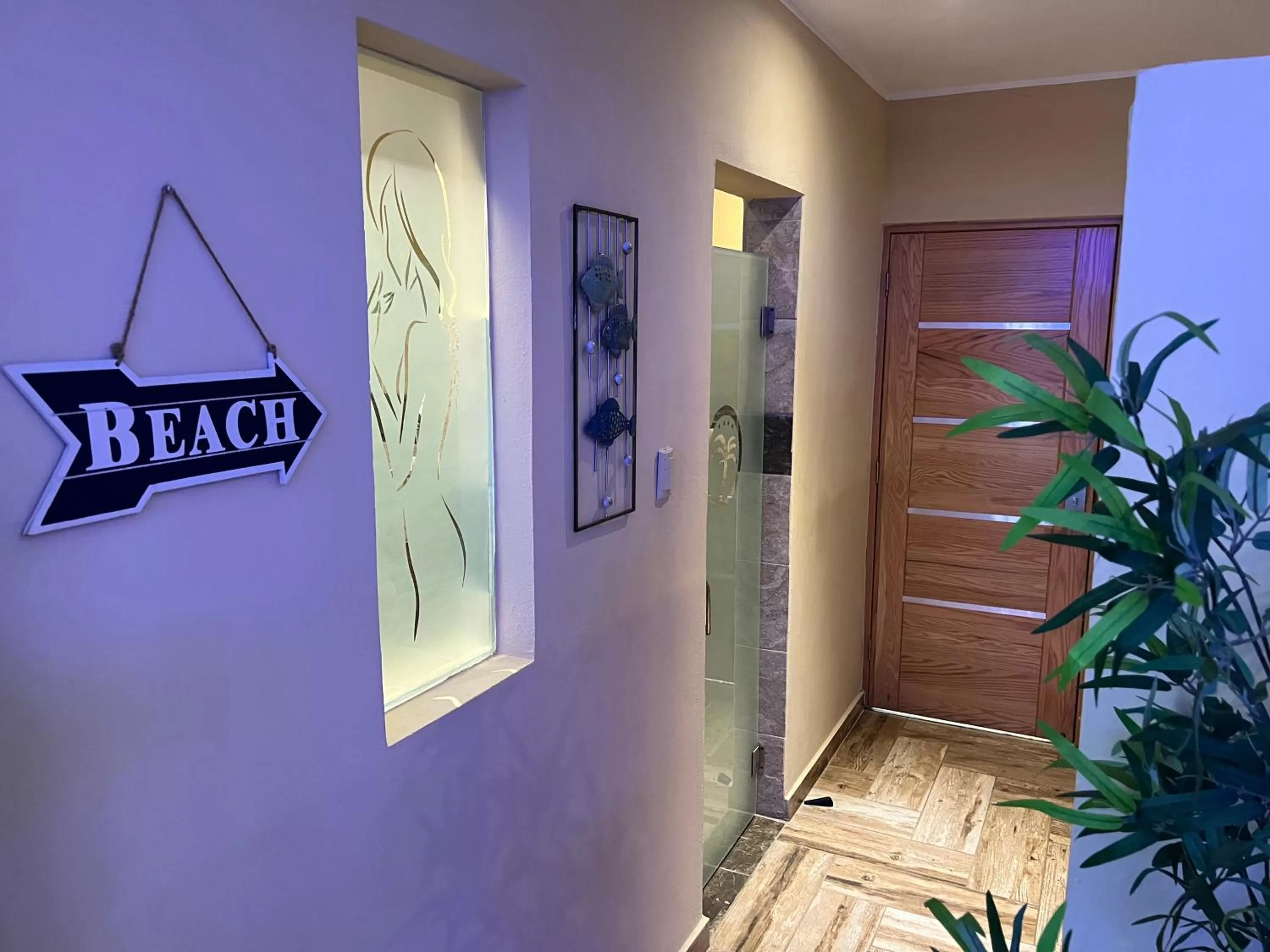 Text overlay in Sosua Inn Hotel