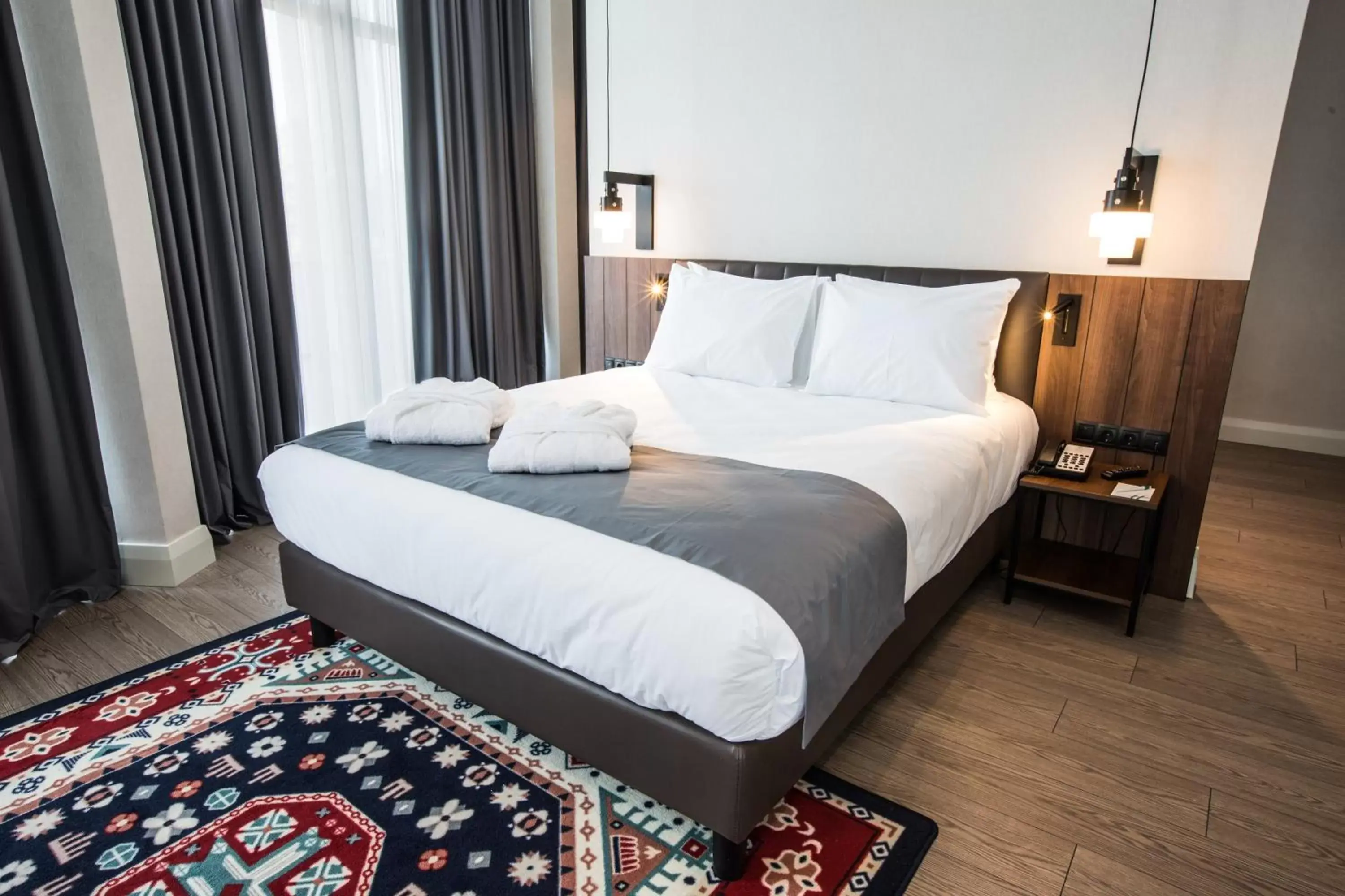 Photo of the whole room, Bed in Holiday Inn Telavi by IHG Photo of the whole room, Bed in Holiday Inn Telavi by IHG