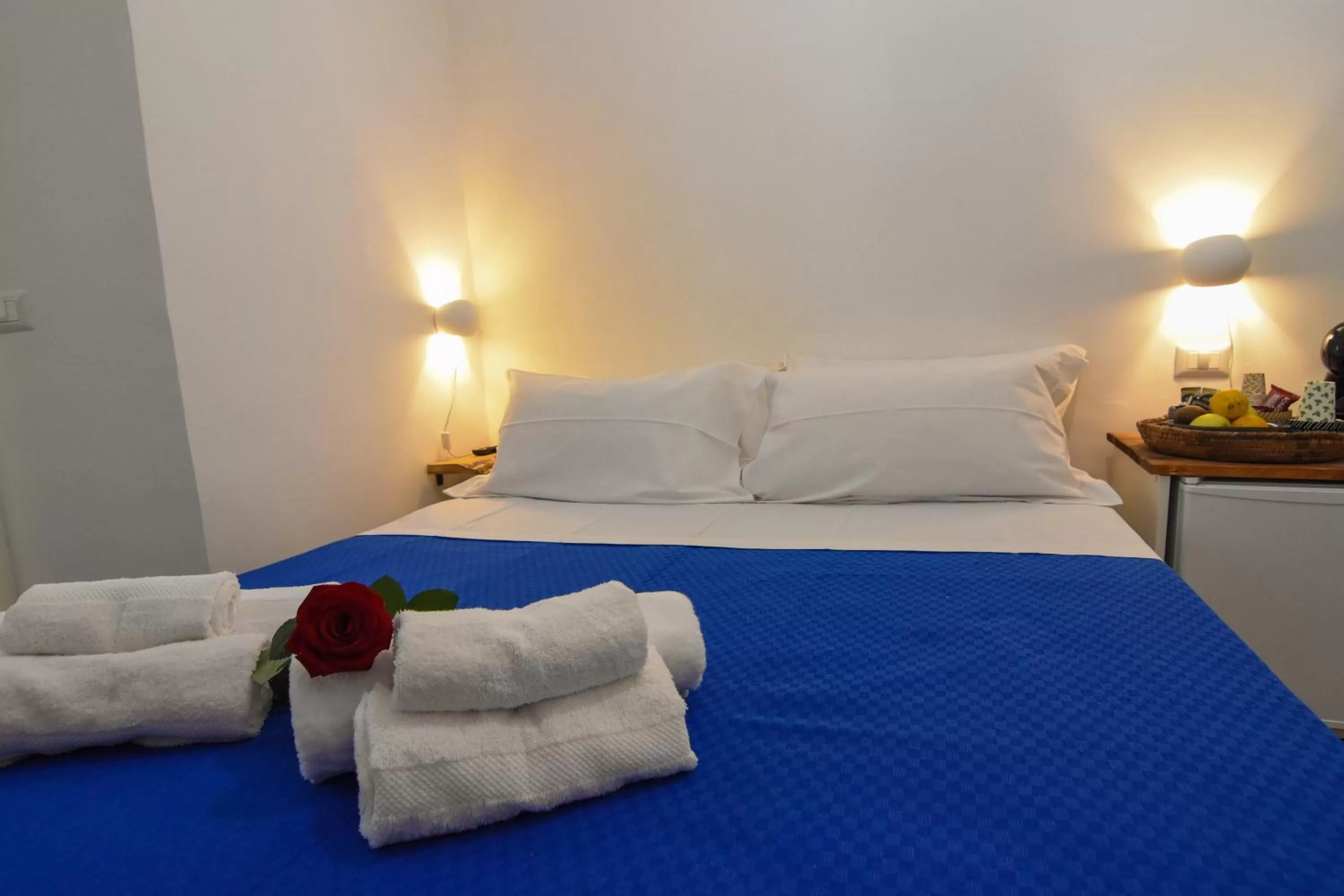 Bed in La Dimora di Artemide B&B