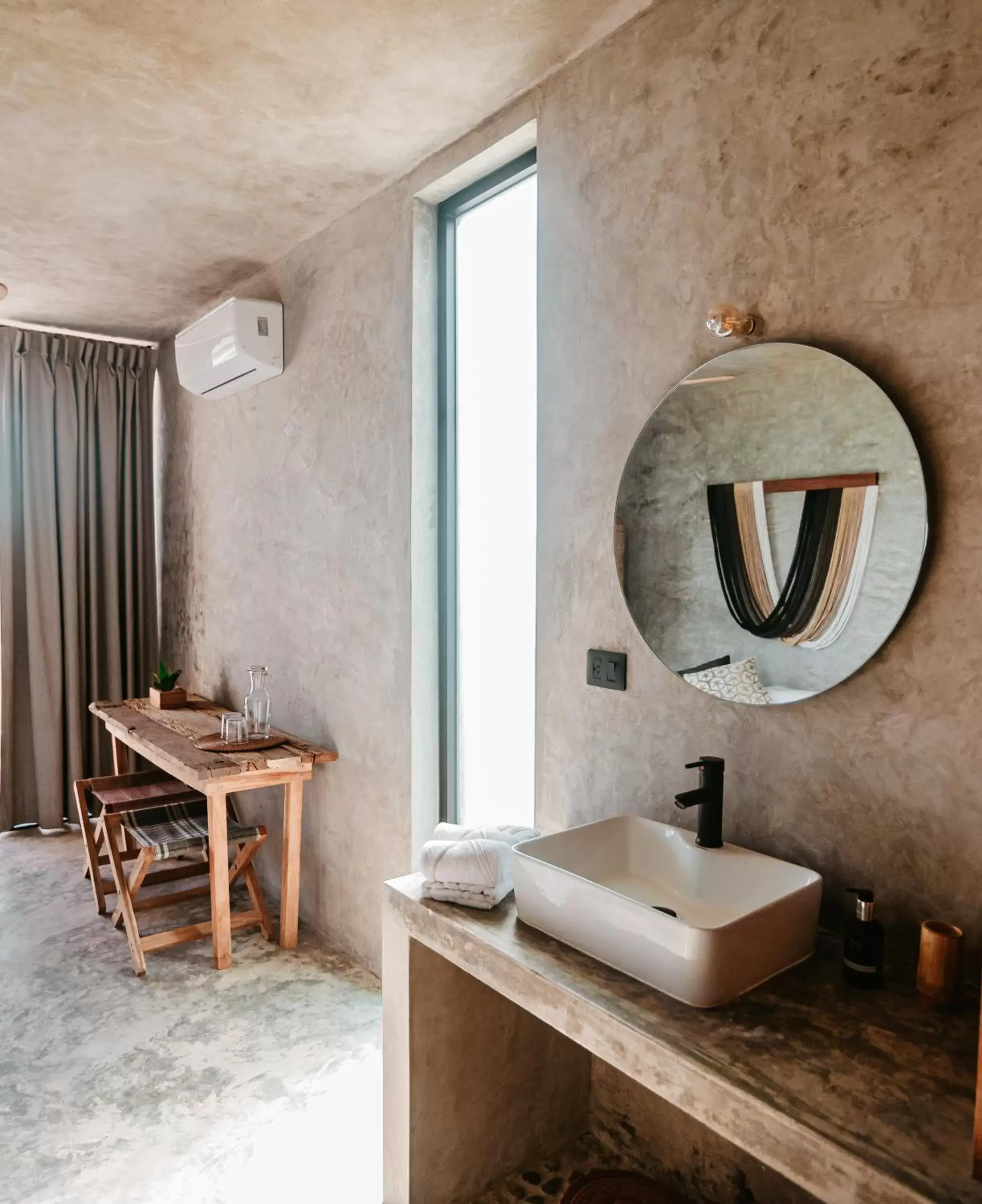 Bedroom, Bathroom in DOS MARES Pool Club Boutique Hotel