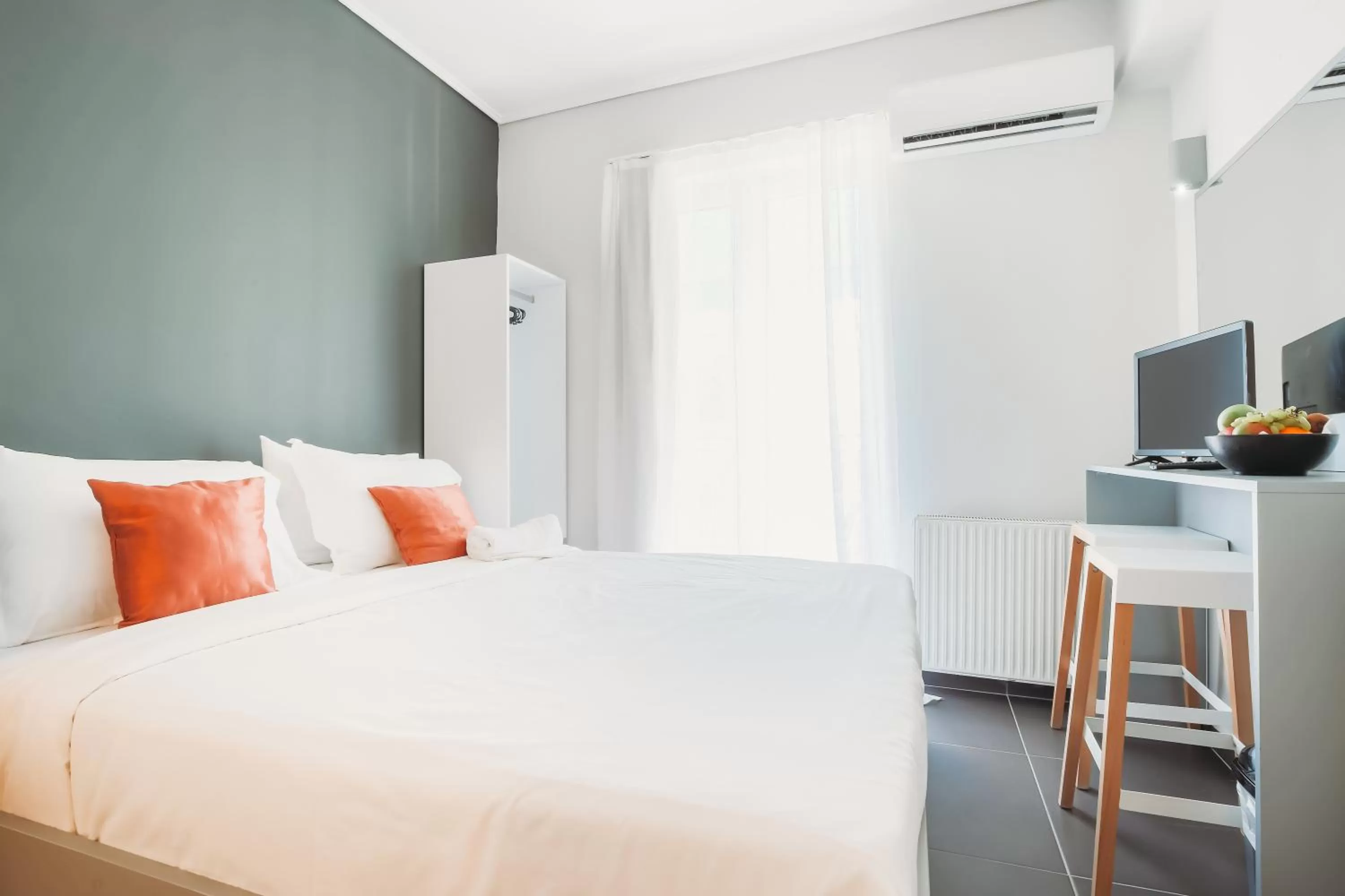 Photo of the whole room, Bed in Athens Studios