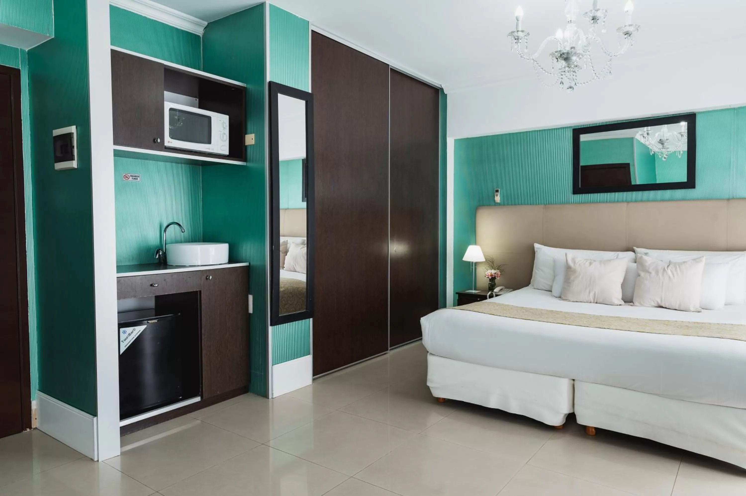 Bedroom, Bed in Ker Urquiza Hotel