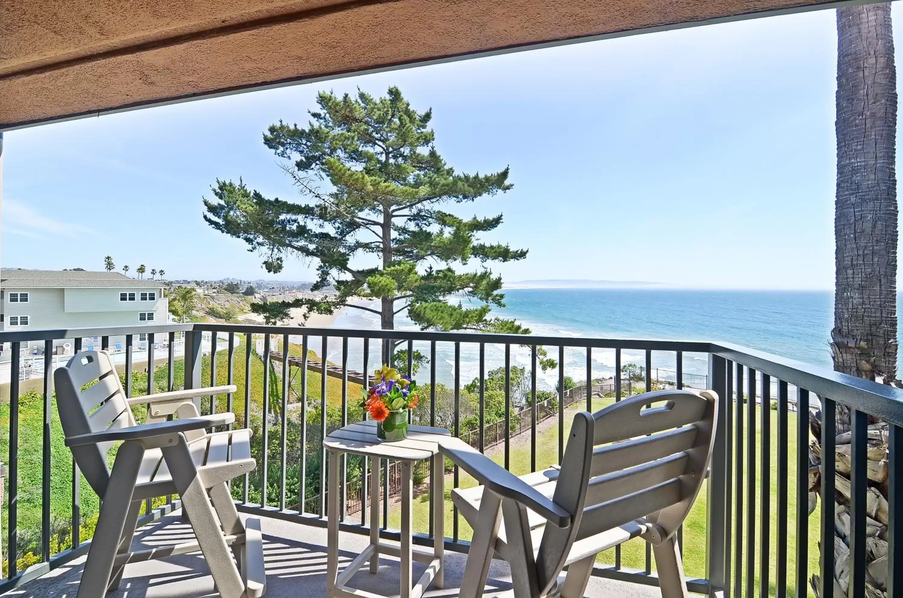 Balcony/Terrace in Shore Cliff Hotel