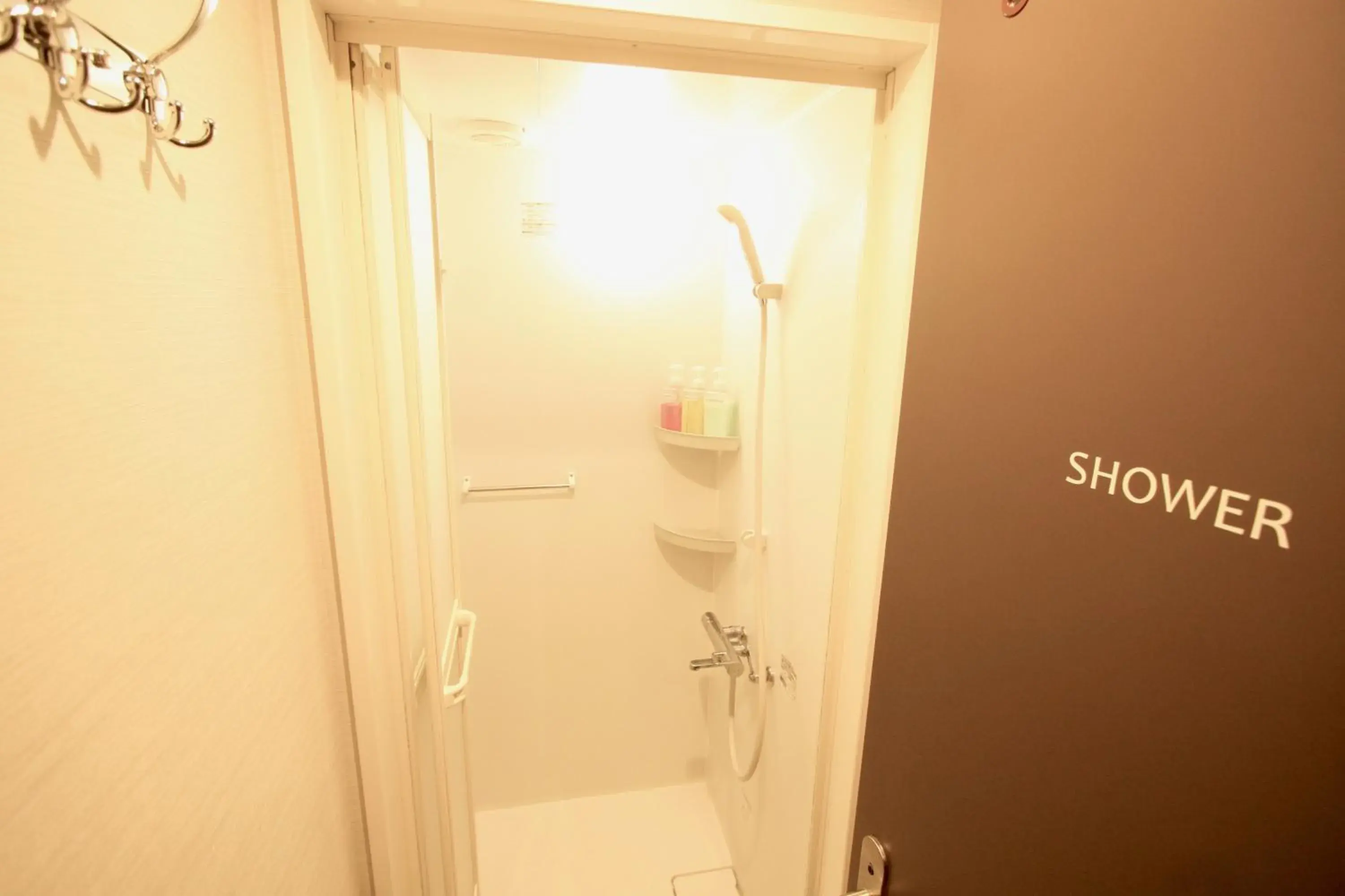 Shower, Bathroom in Namba Guesthouse HIVE