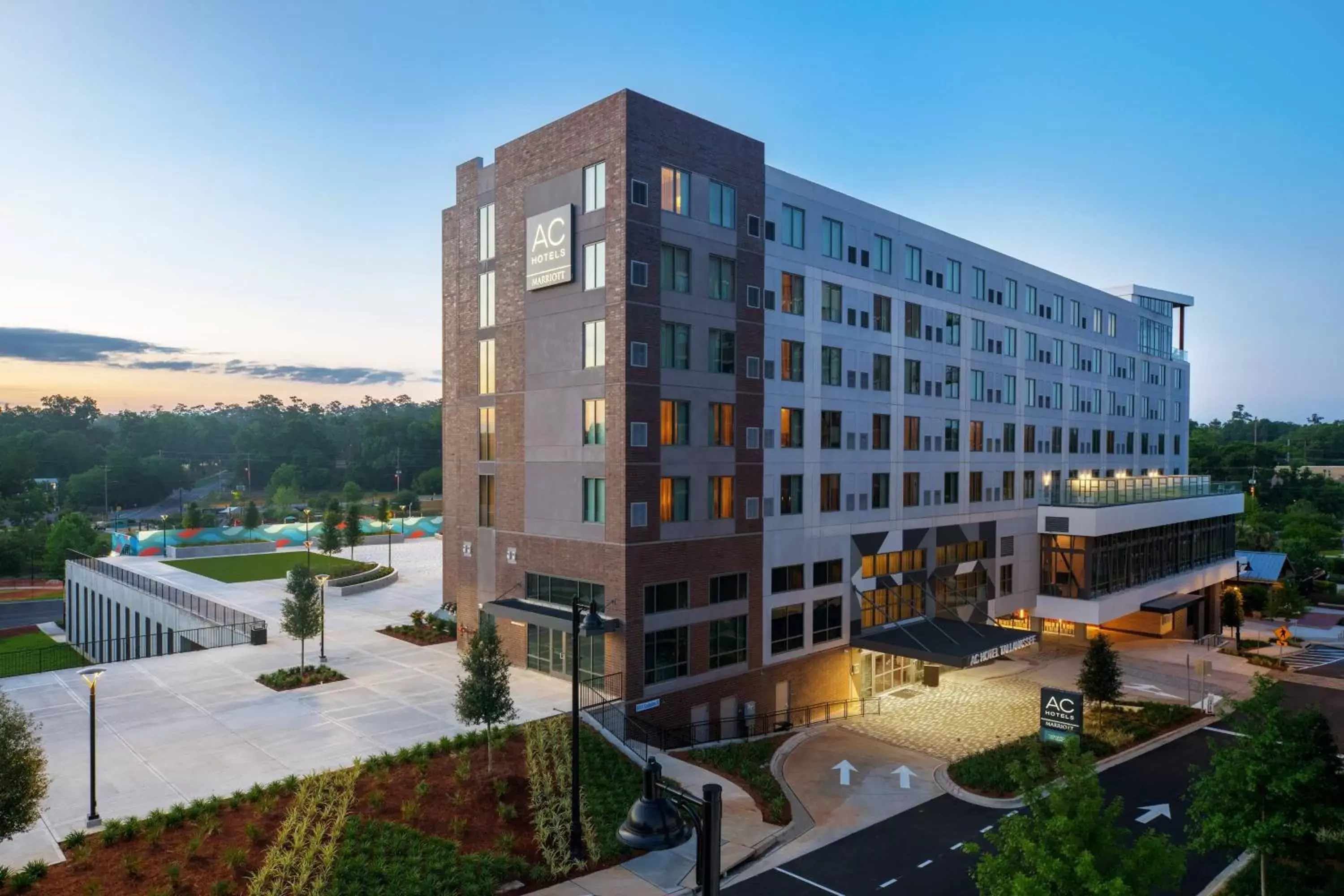 Property Building in AC Hotel by Marriott Tallahassee Universities at the Capitol