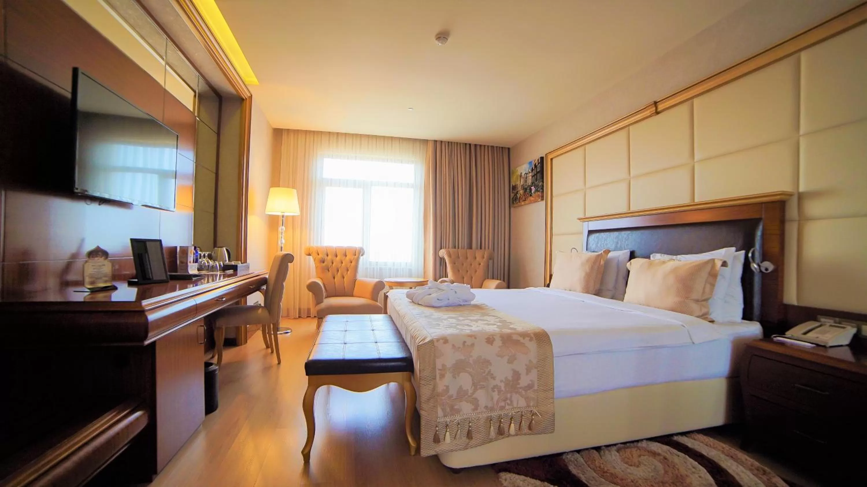 Bedroom, Bed in Wyndham Batumi