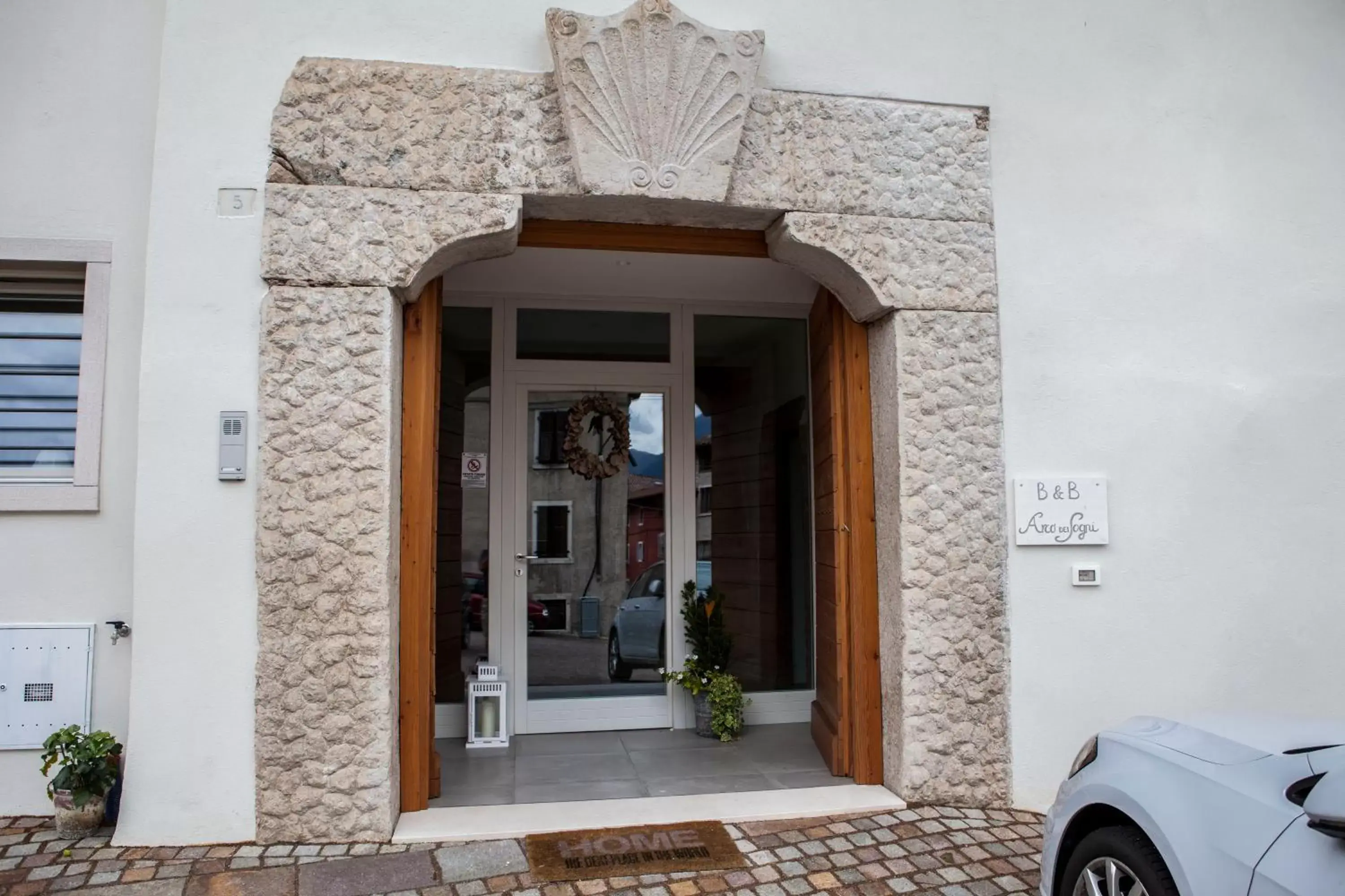 Property building in Arco Dei Sogni