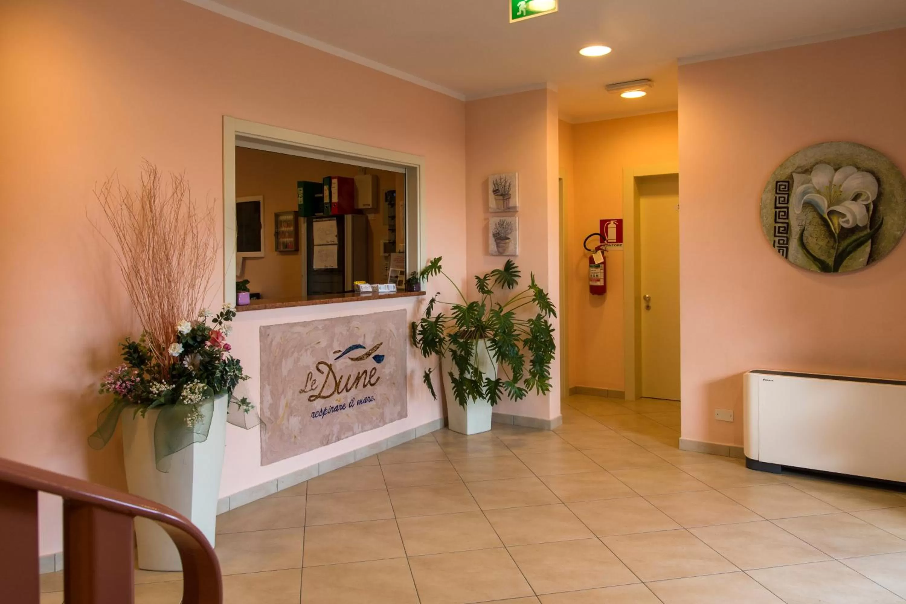 Lobby or reception in Hotel-Residence- Le Dune Breakfast & private beach included