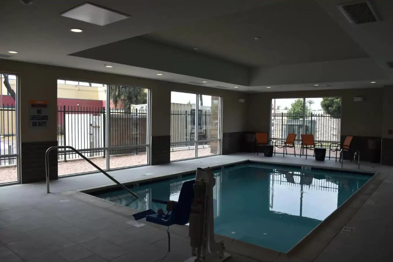 Swimming pool in La Quinta Inn & Suites by Wyndham San Bernardino