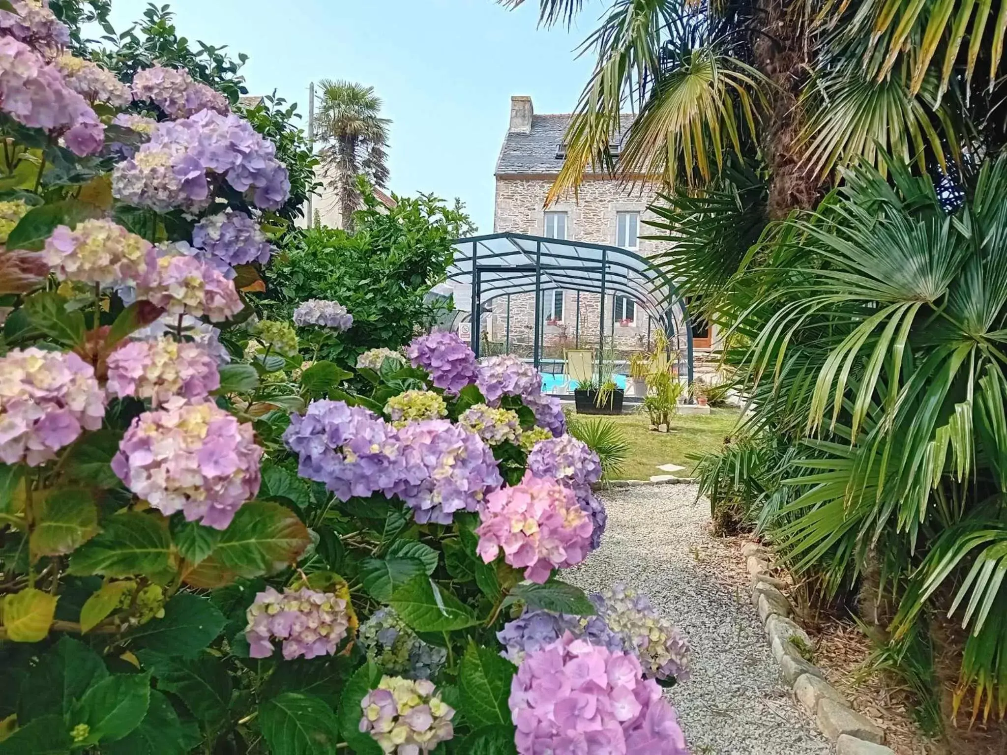 Garden view, Garden in Le Manoir de Kérofil ** Gîte et chambres d'hôtes **