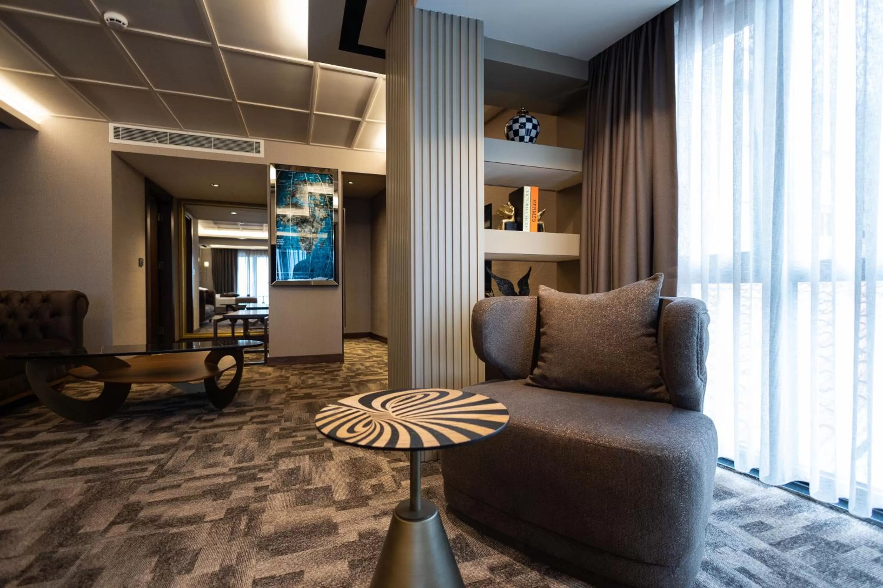 Seating area in Tonight Hotel Port