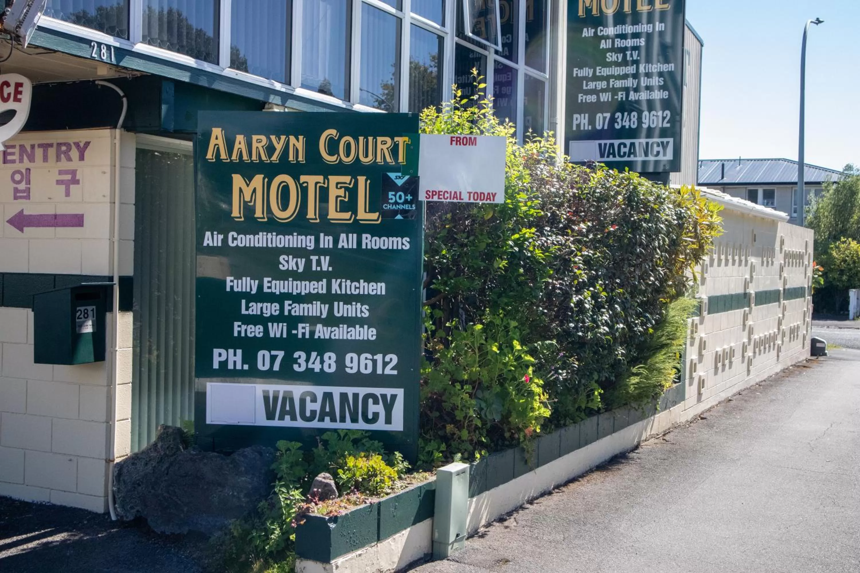 Property building in Aaryn Court Motel