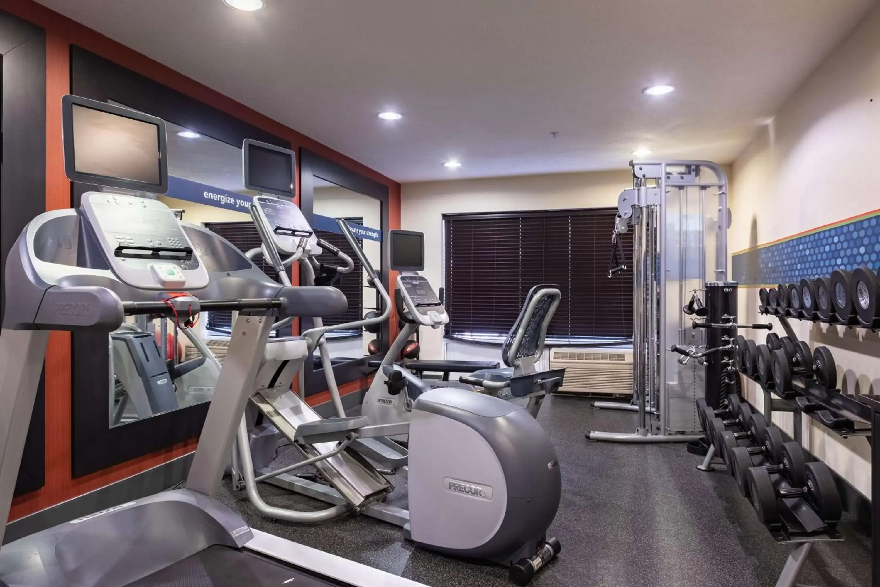 Fitness centre/facilities in Hampton Inn Richfield Fitness centre/facilities in Hampton Inn Richfield