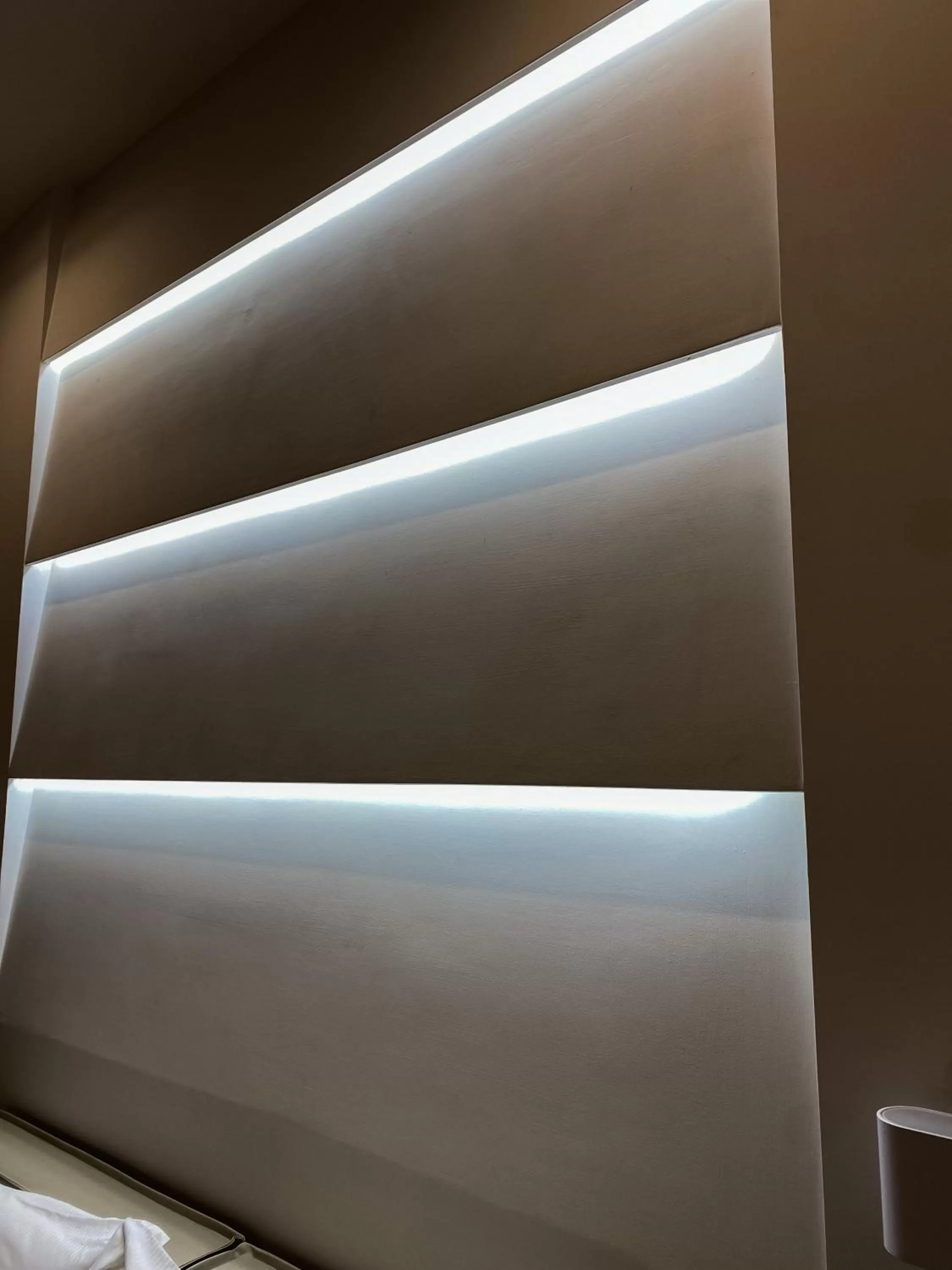 Megaris Luxury Suite Rooms