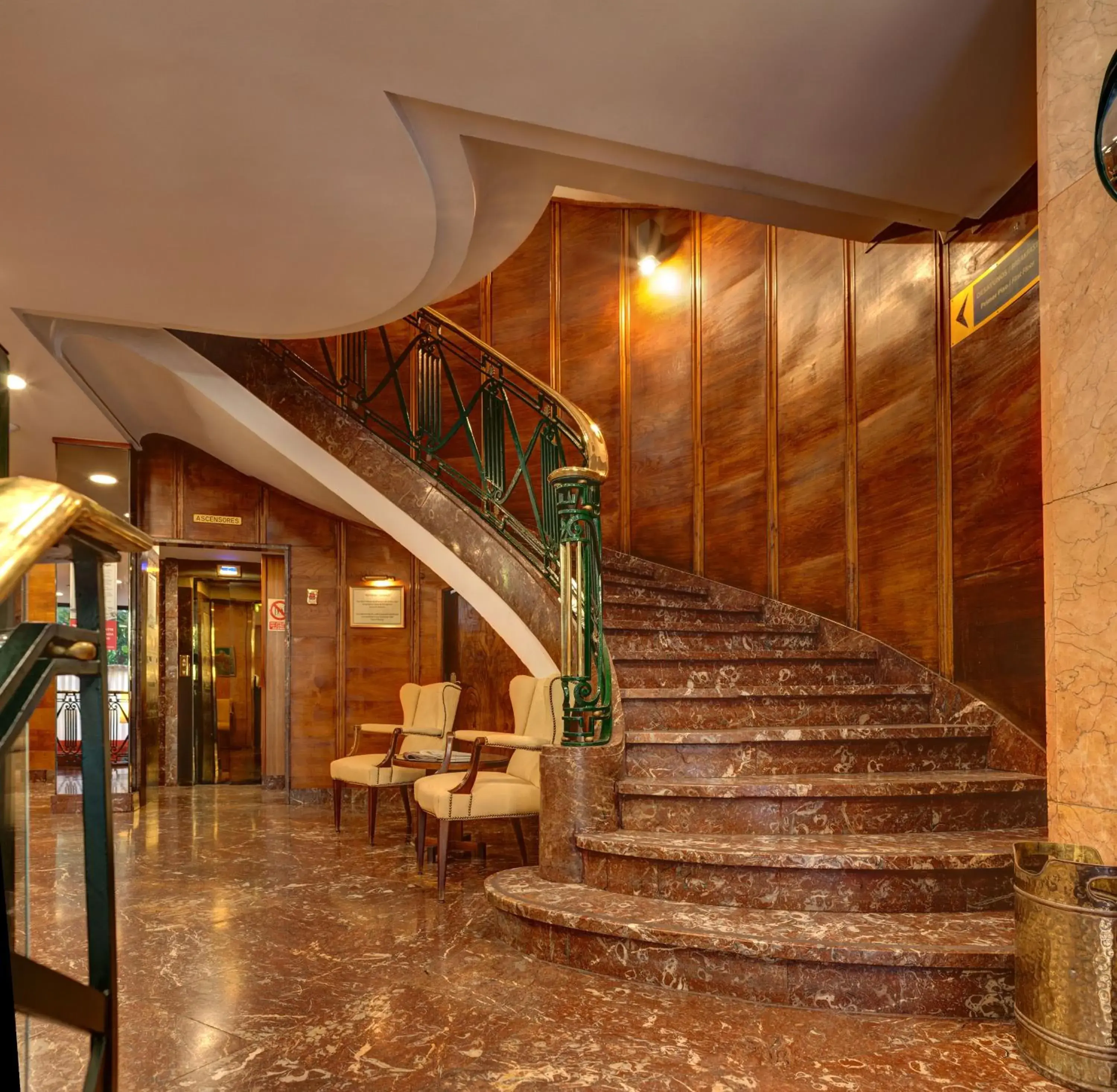 Lobby or reception in Hotel Hernán Cortés
