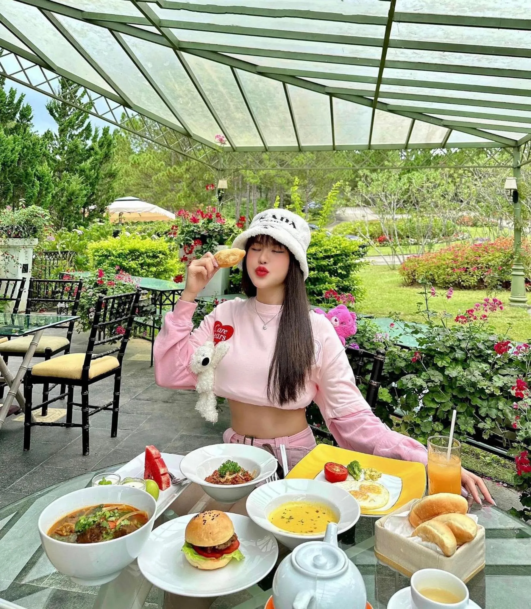 Restaurant/places to eat in Binh An Village Resort