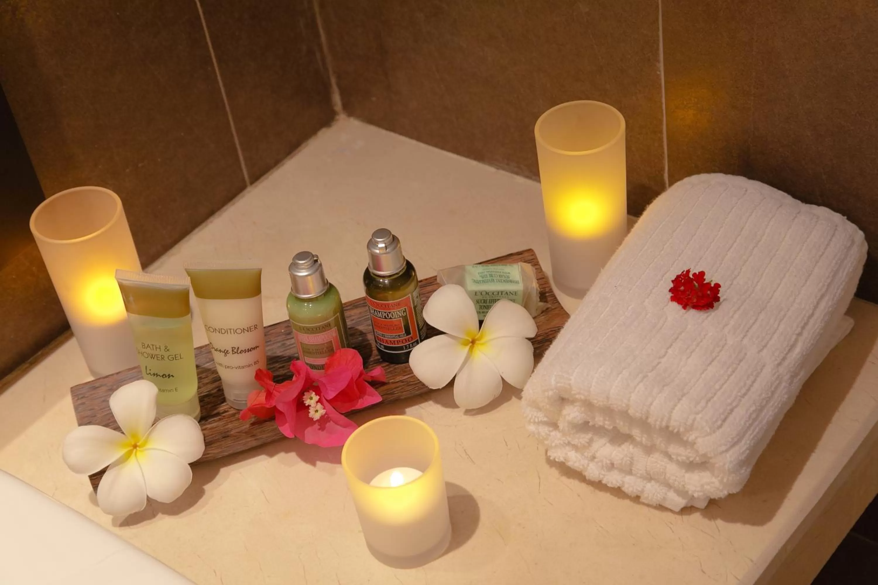 Bathroom in Ocean Villas Hotel
