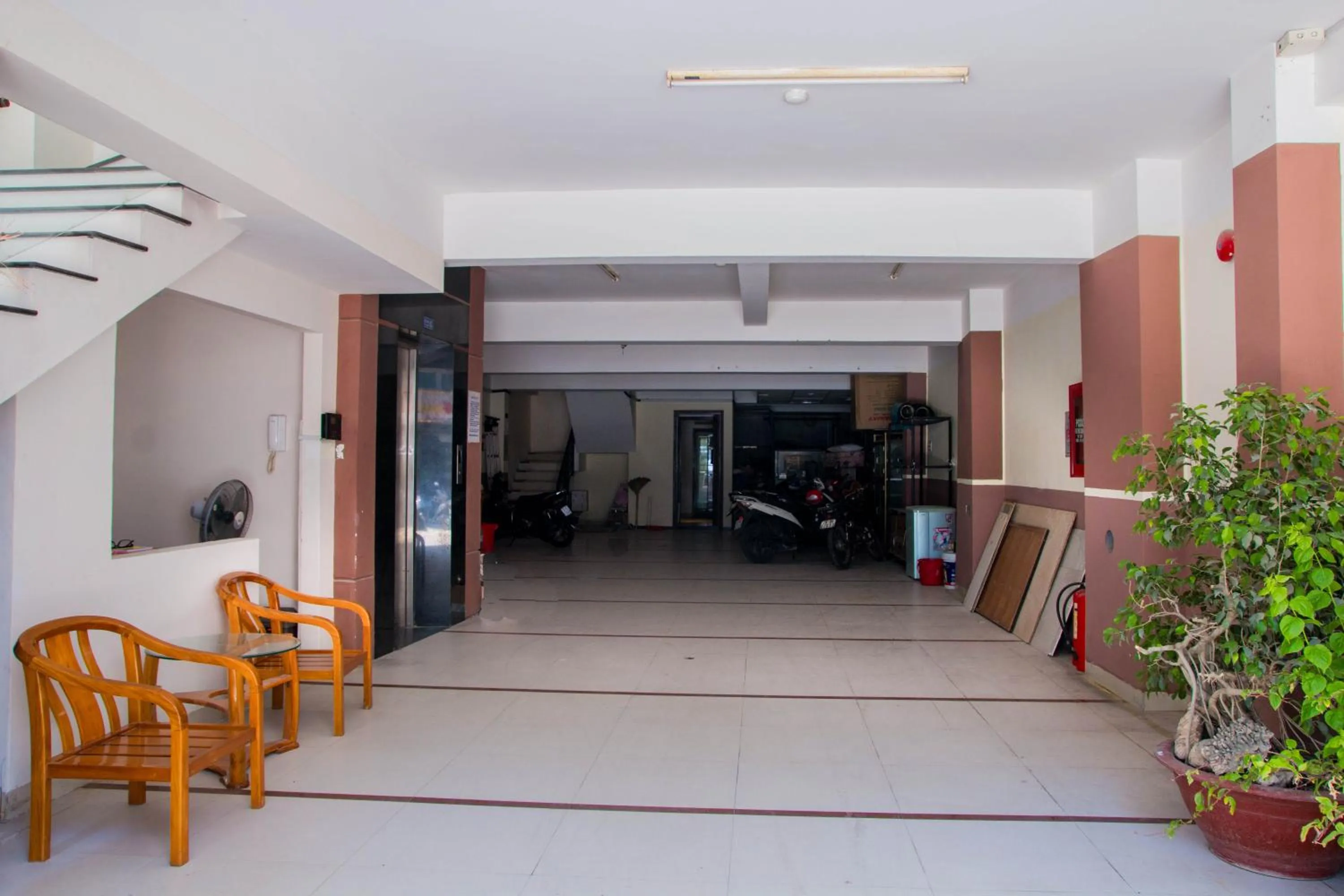 Property building in Le Duong Hotel