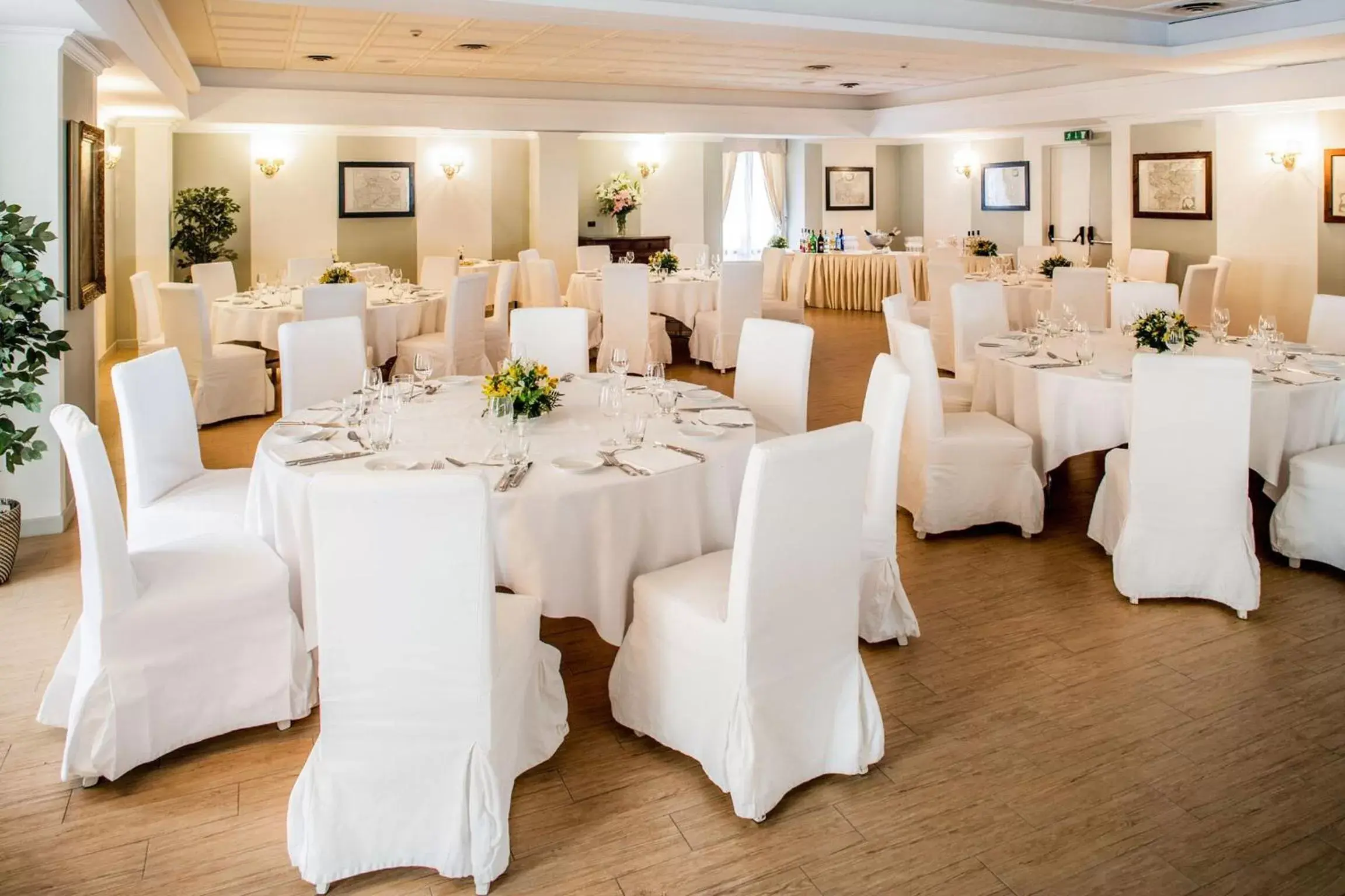 Dining area, Banquet Facilities in Hotel Concord