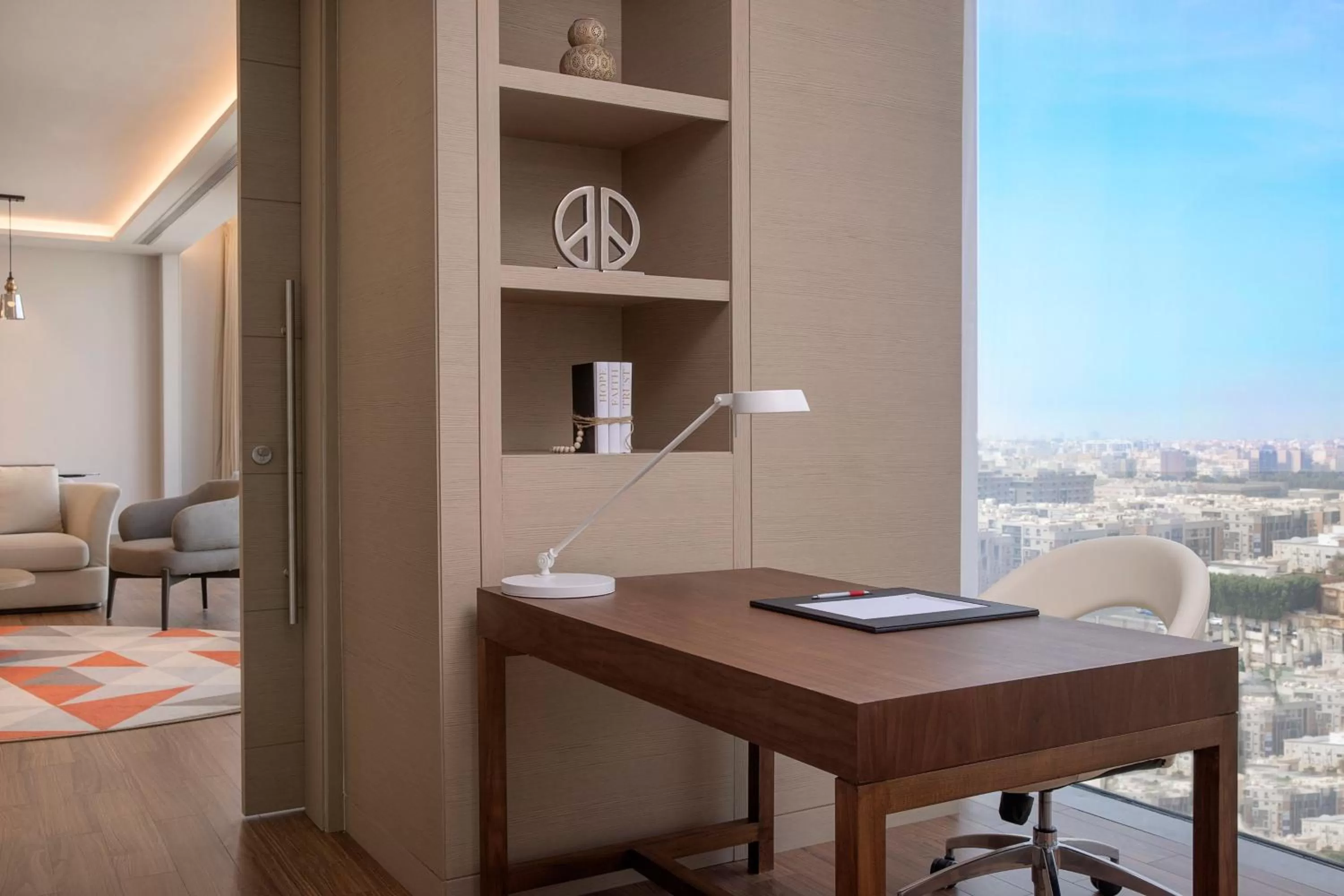 Photo of the whole room in Jeddah Marriott Hotel Madinah Road