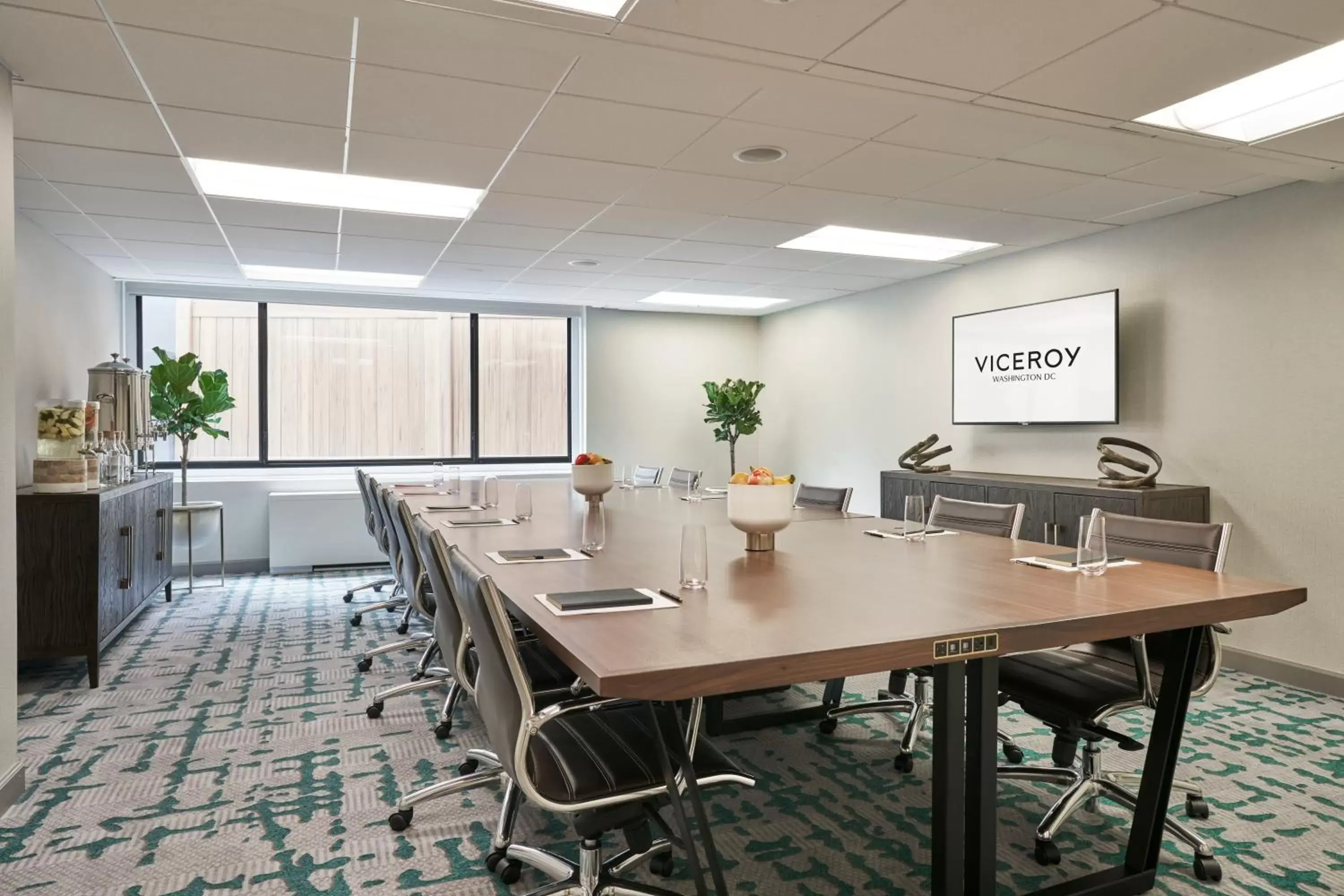 Meeting/conference room in Viceroy Washington DC