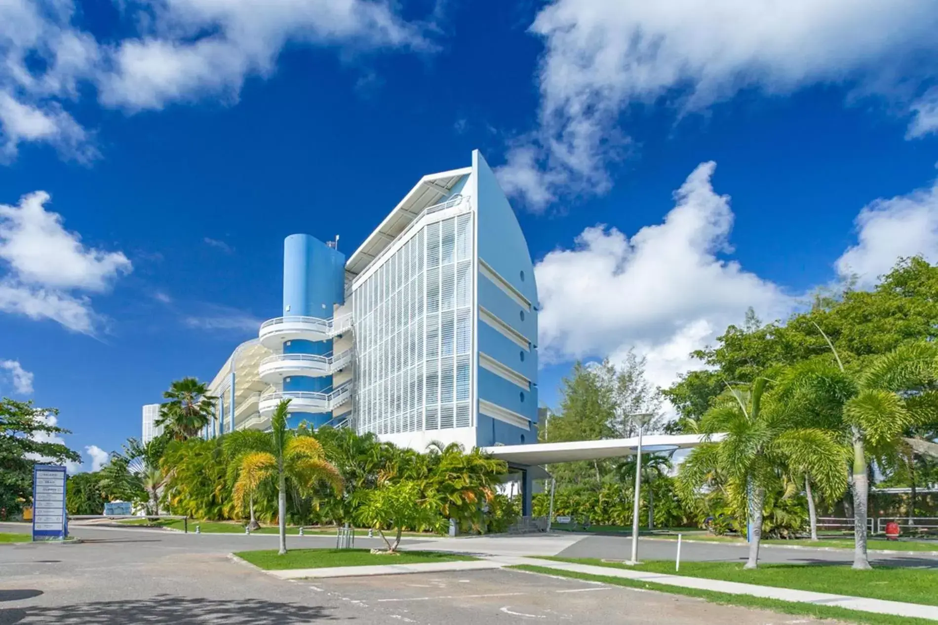Facade/entrance in Zenitude Hôtel Résidences Le Salako Facade/entrance in Zenitude Hôtel Résidences Le Salako