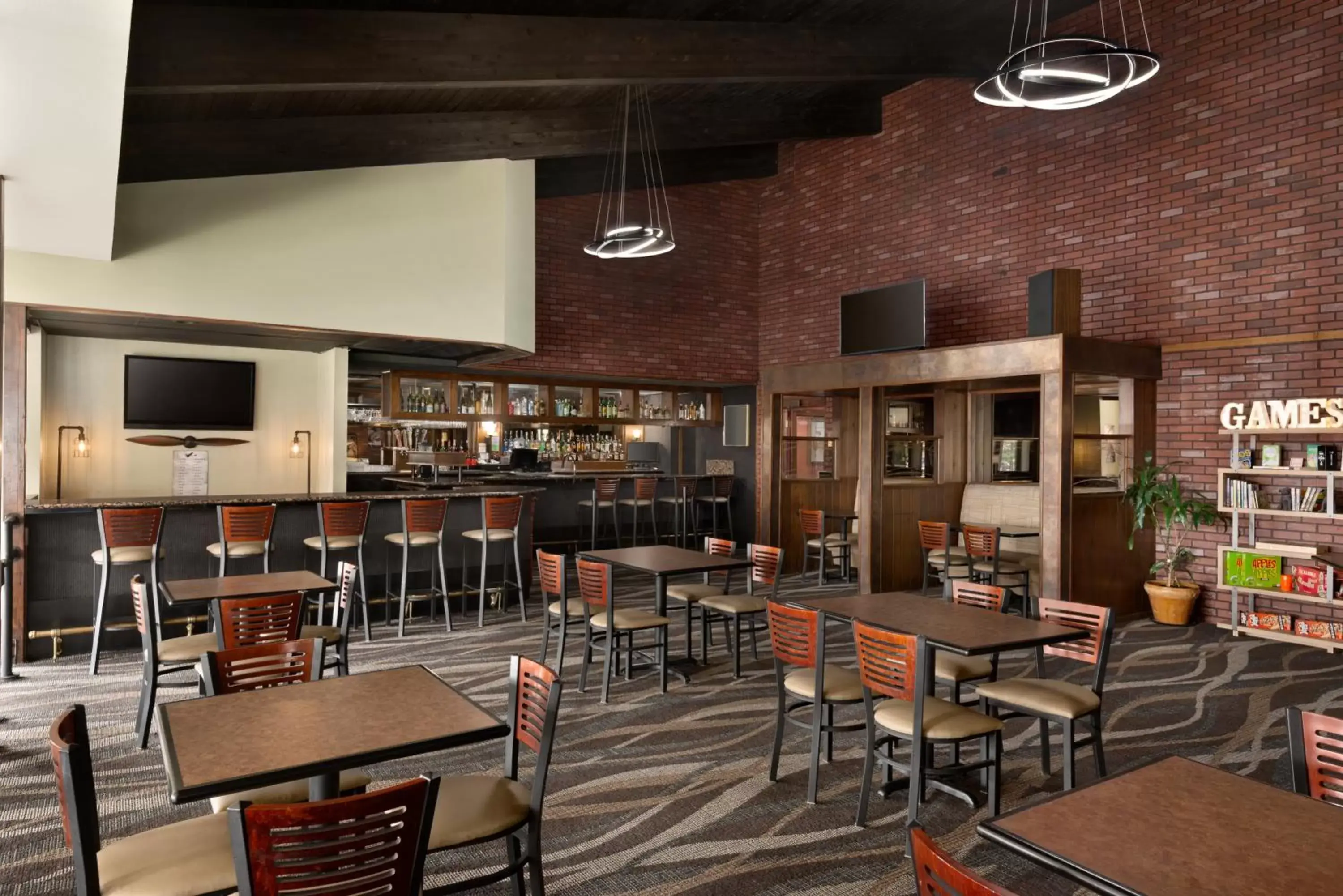 Restaurant/Places to Eat in Ramada by Wyndham Spokane Airport