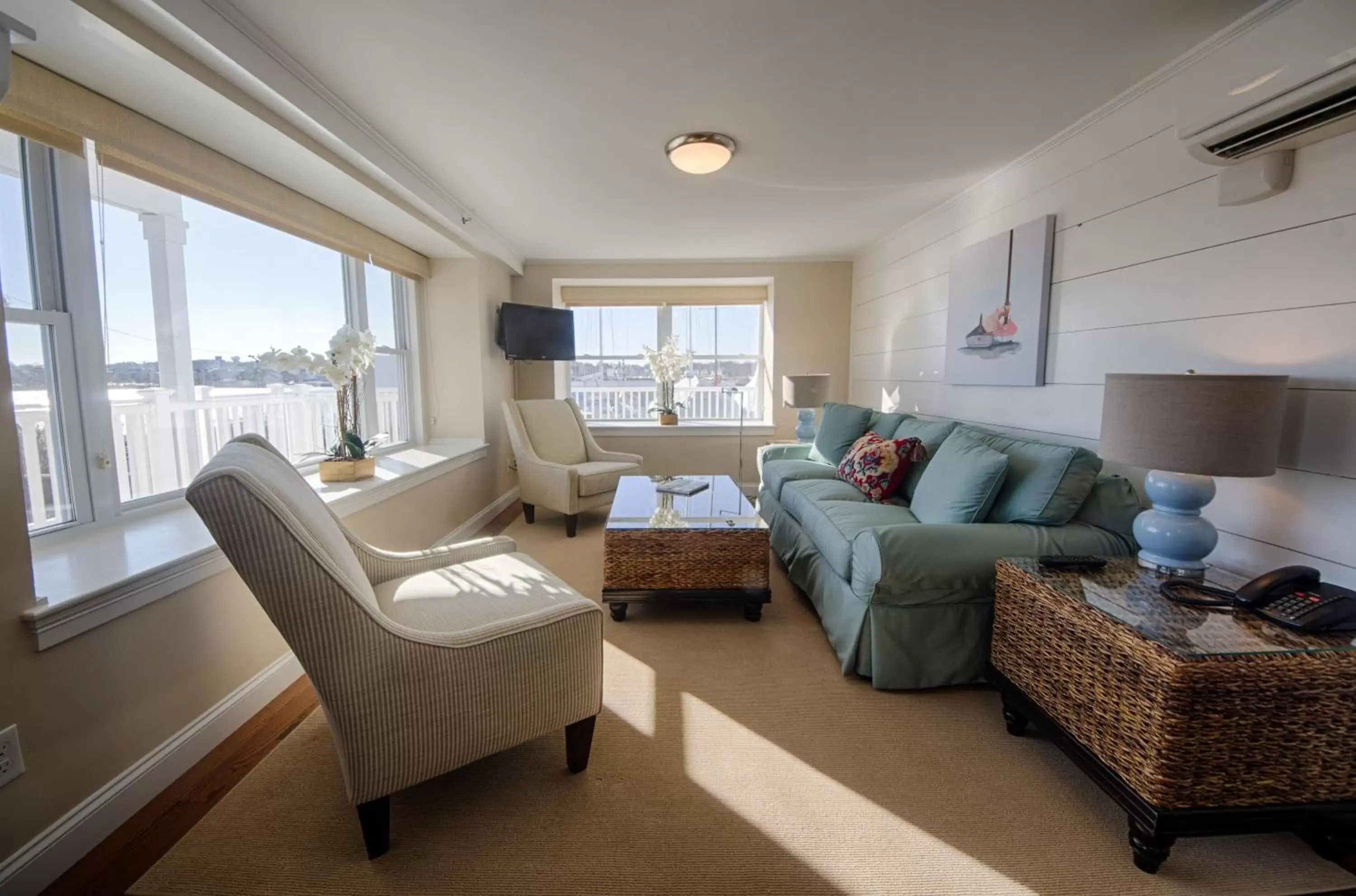 Living room, Seating Area in The Inn At Ring's Island