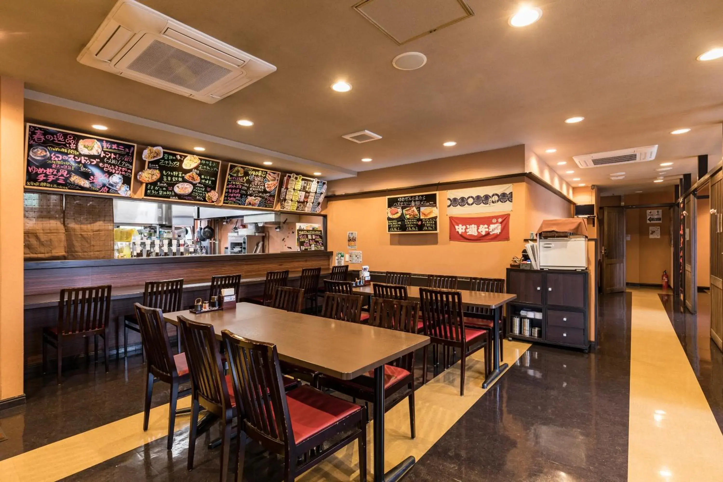 Restaurant/Places to Eat in Hotel Wing International Kumamoto Yatsushiro