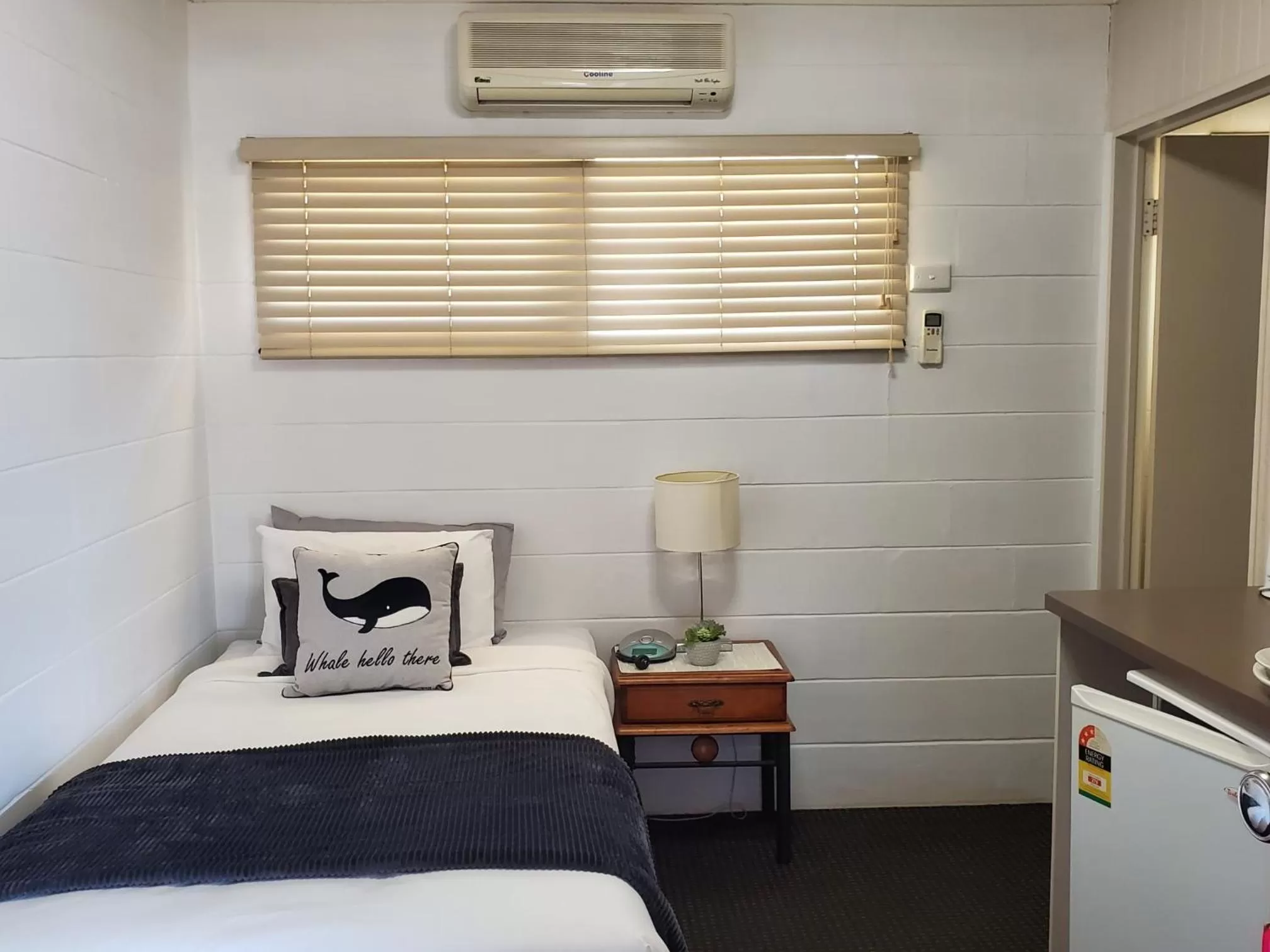 Bed in Windsor Hotel Motel Dalby