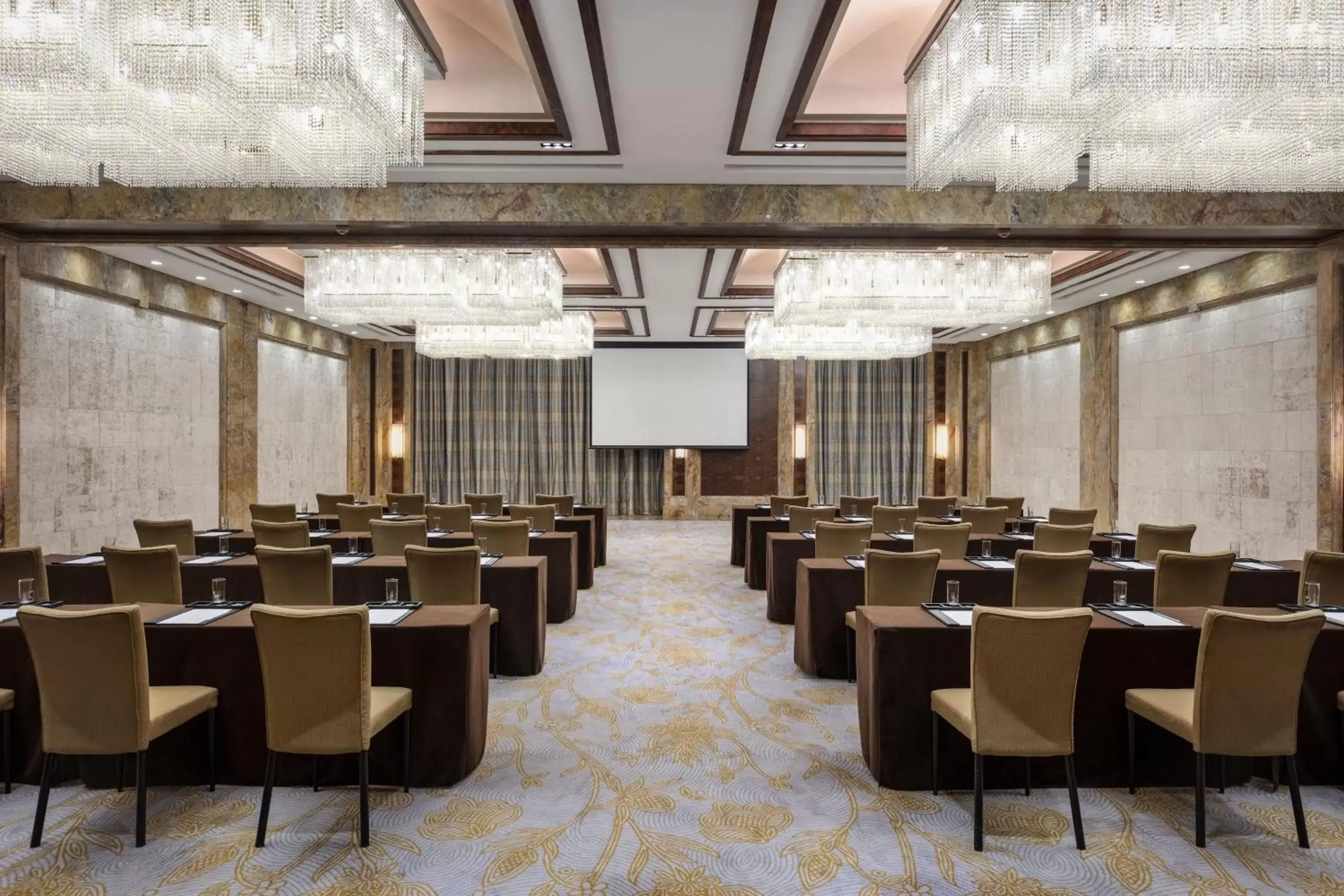 Meeting/conference room in Sheraton Qingdao Jiaozhou Hotel