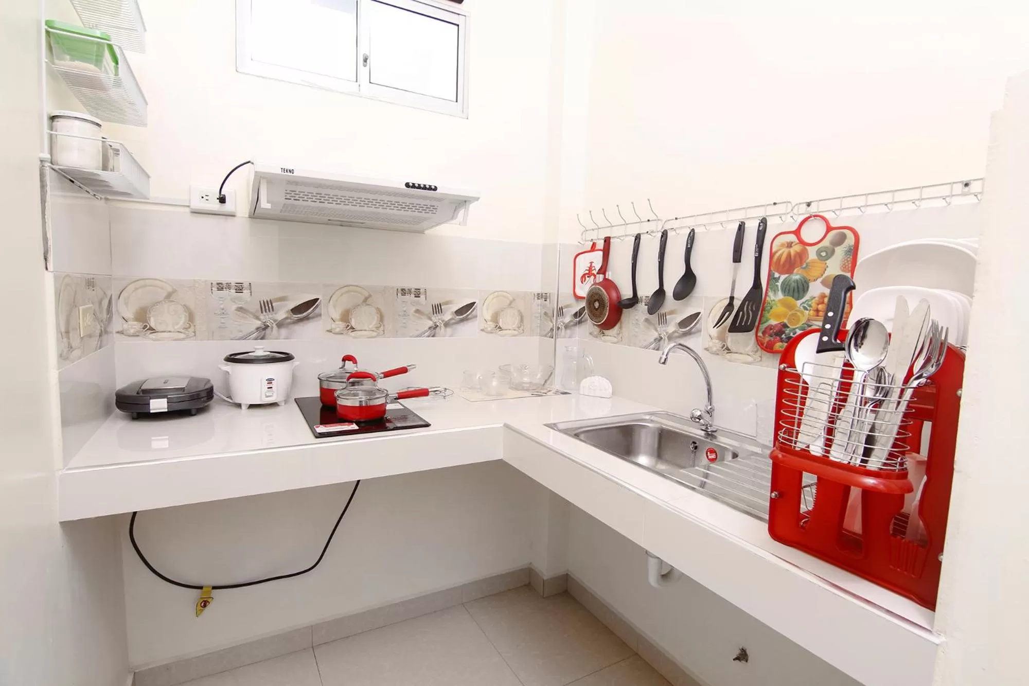 Coffee/tea facilities in Hotel Versailles Internacional