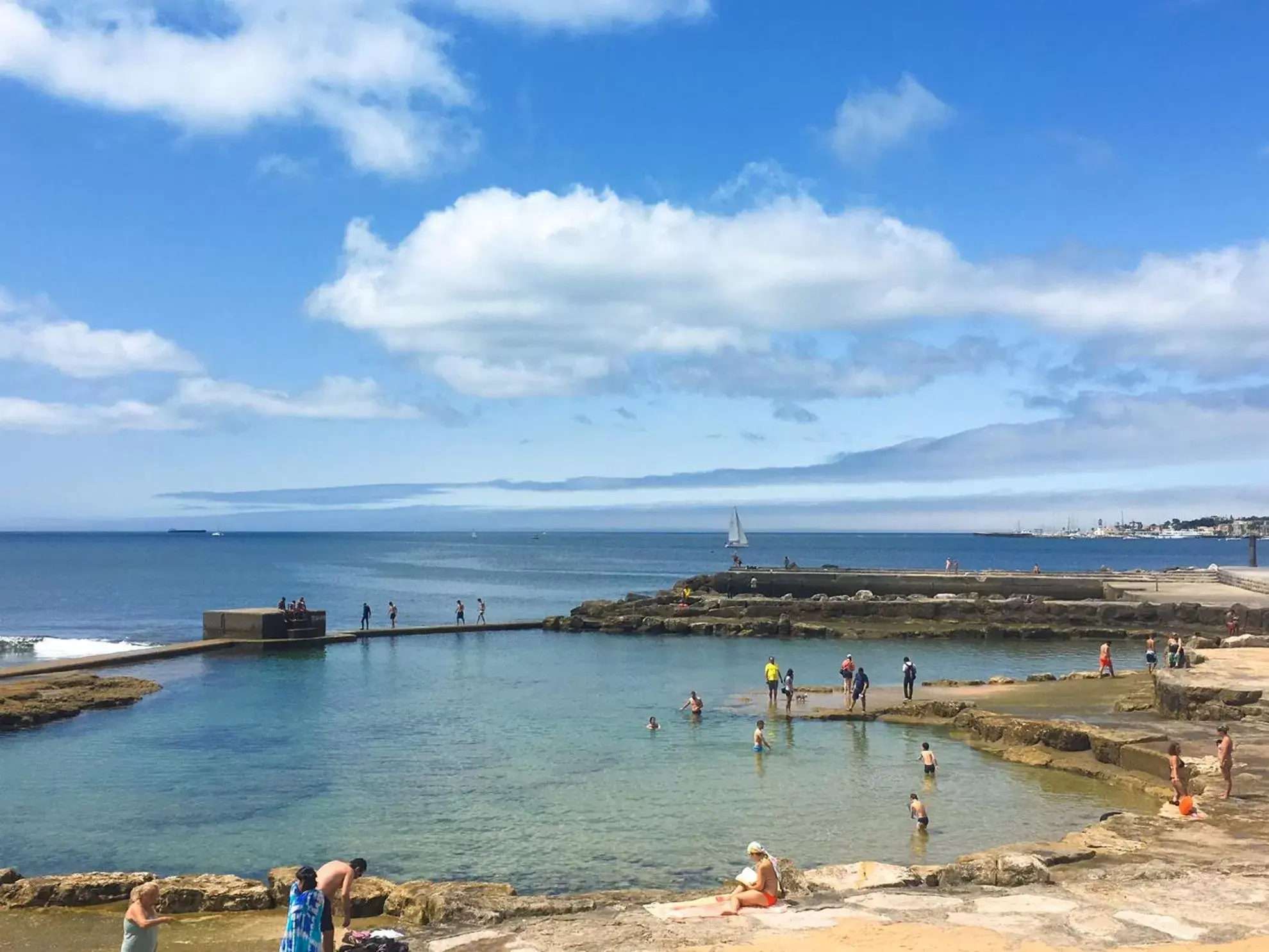 Beach in Vila Gale Estoril - Adults Friendly Beach in Vila Gale Estoril - Adults Friendly