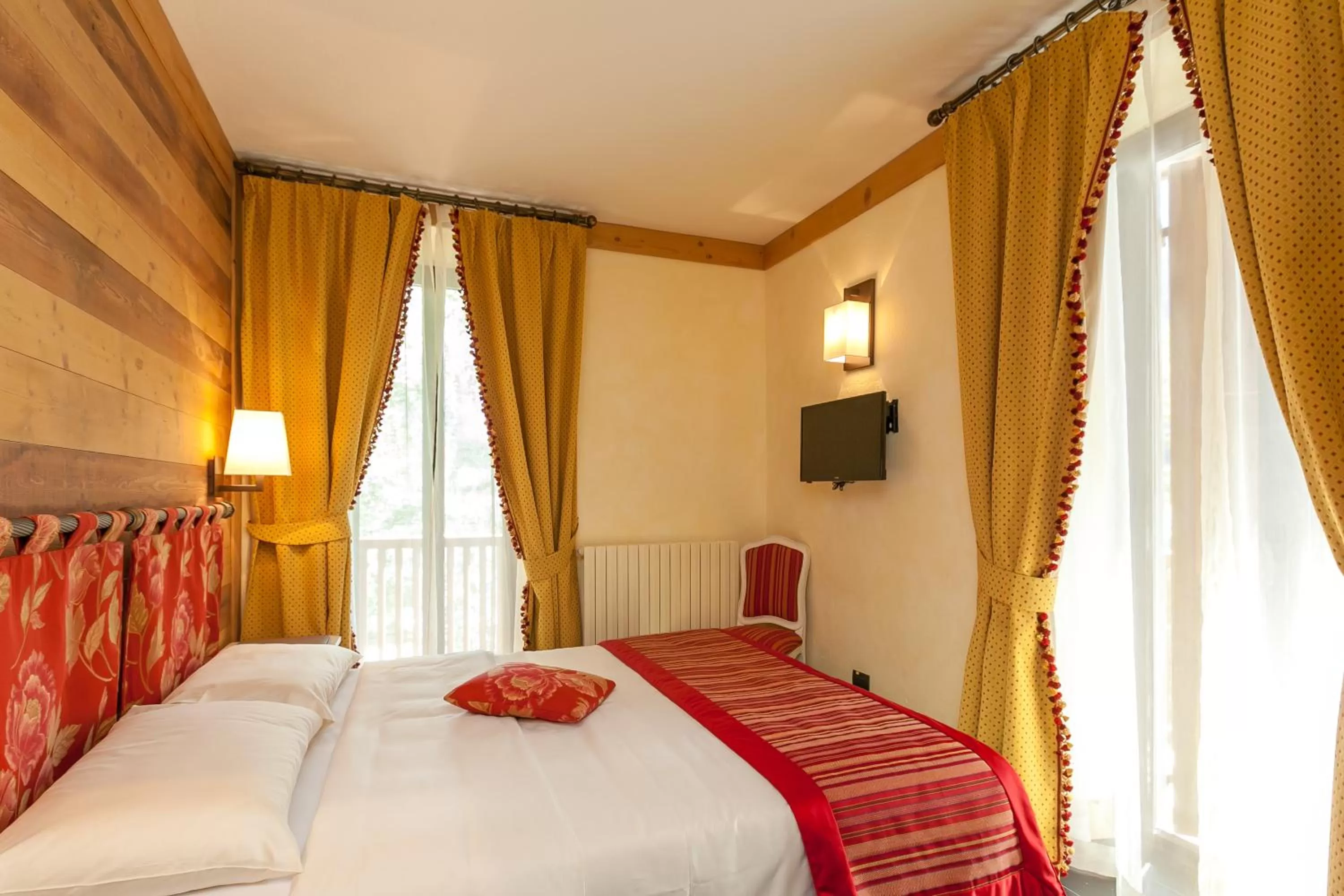 Bedroom in Hotel Lo Scoiattolo