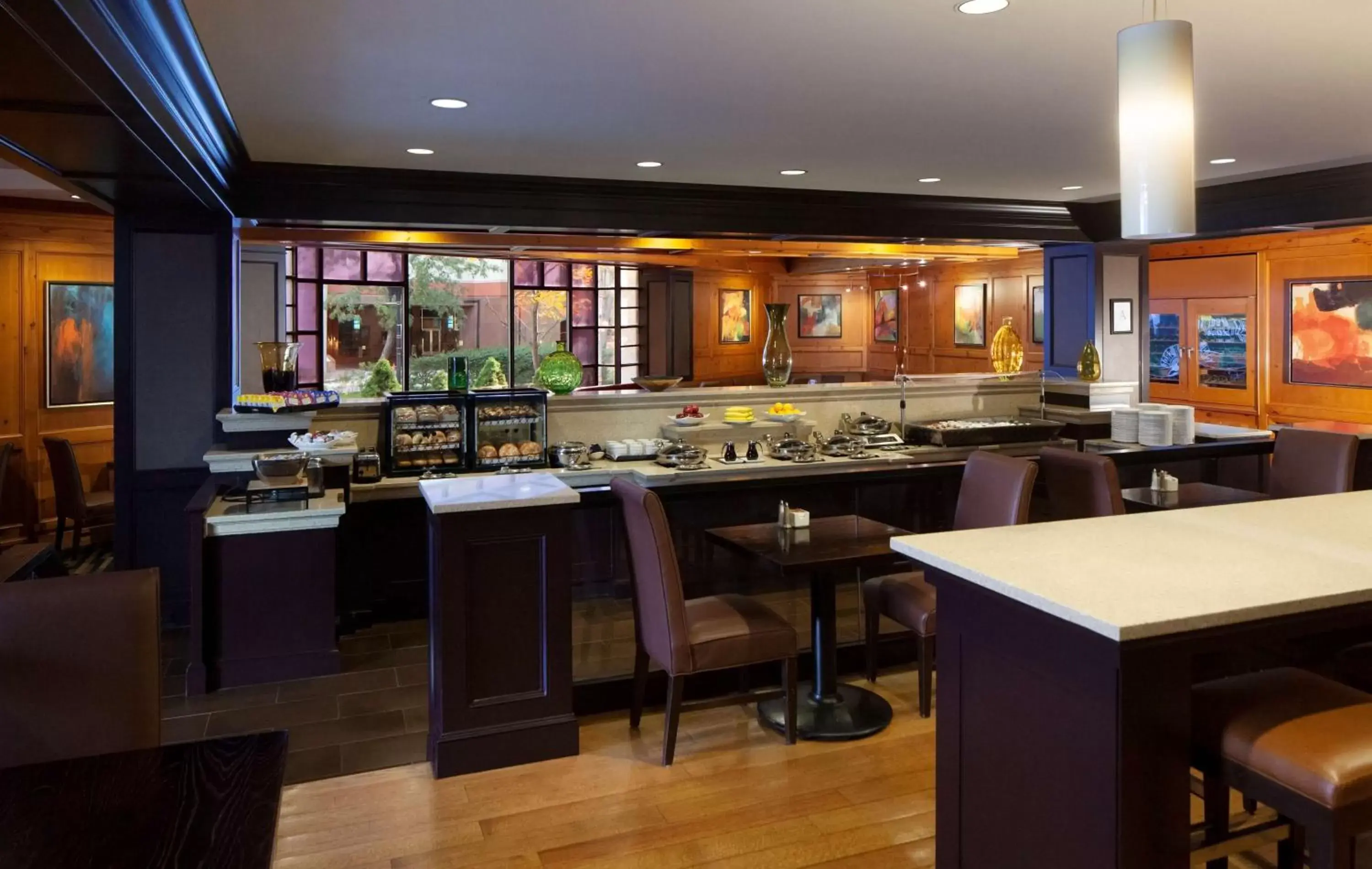 Restaurant/places to eat in Hilton Boston Back Bay Restaurant/places to eat in Hilton Boston Back Bay