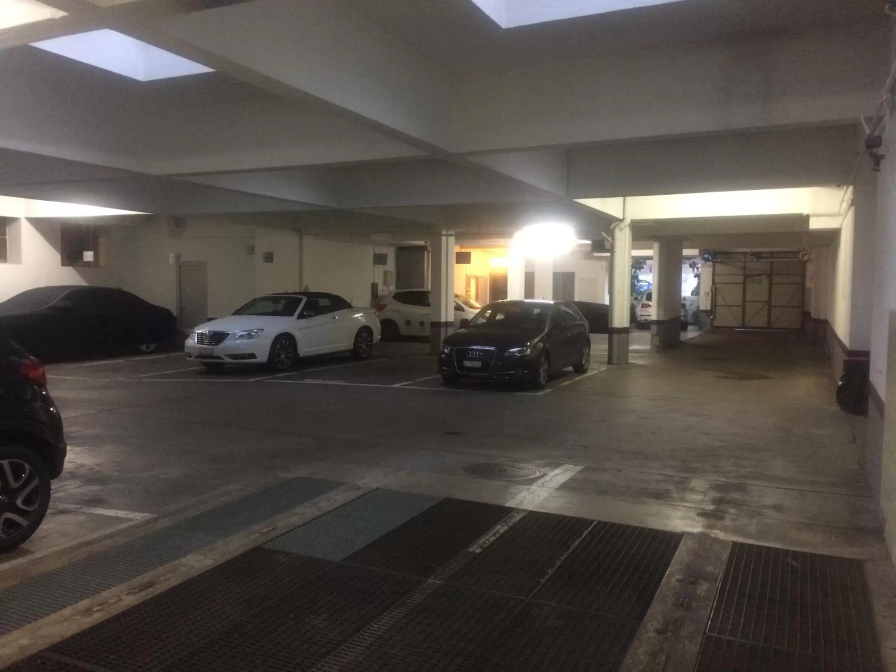 Parking in Hotel Adriatica