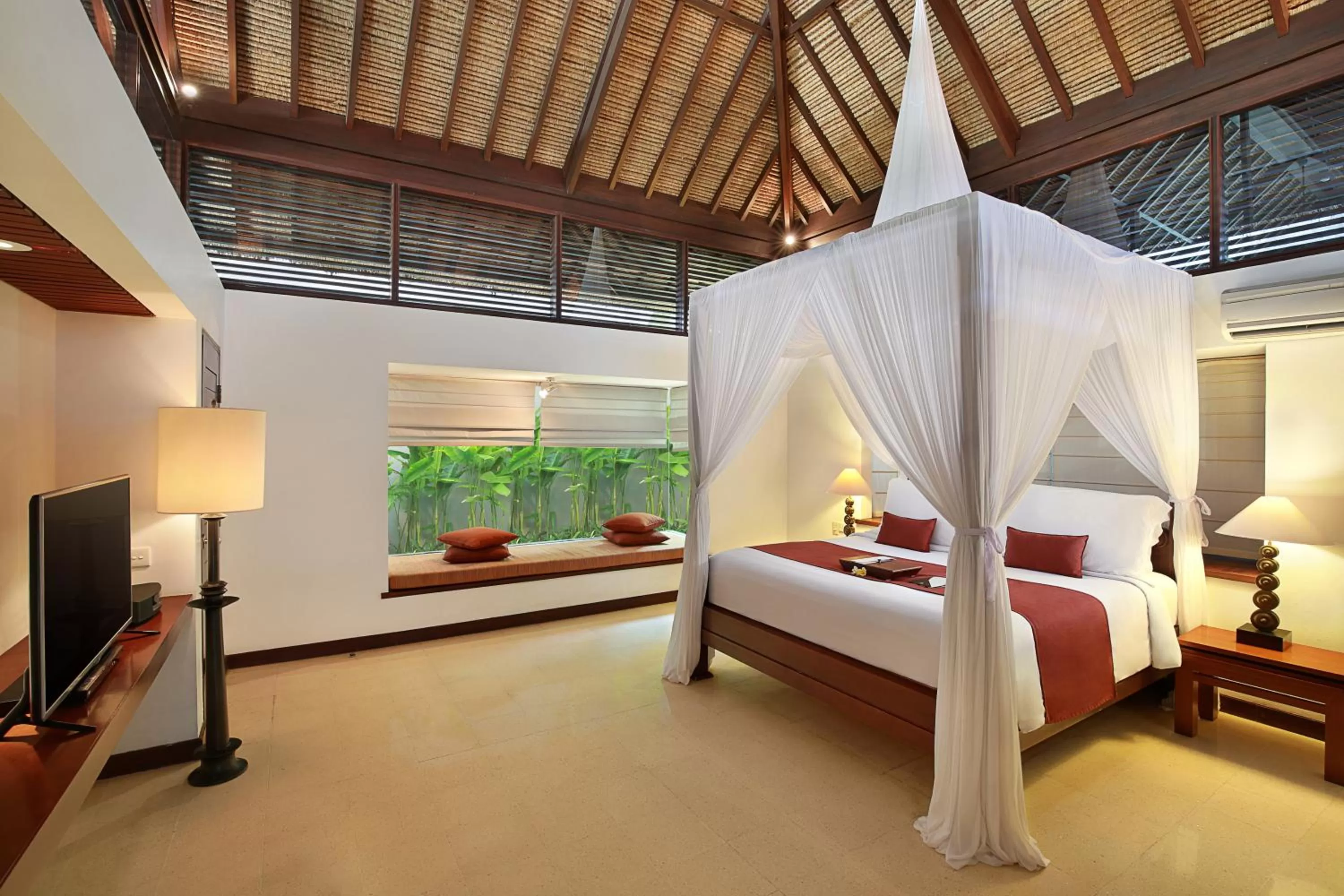 Bedroom, Bed in Bali Niksoma Boutique Beach Resort