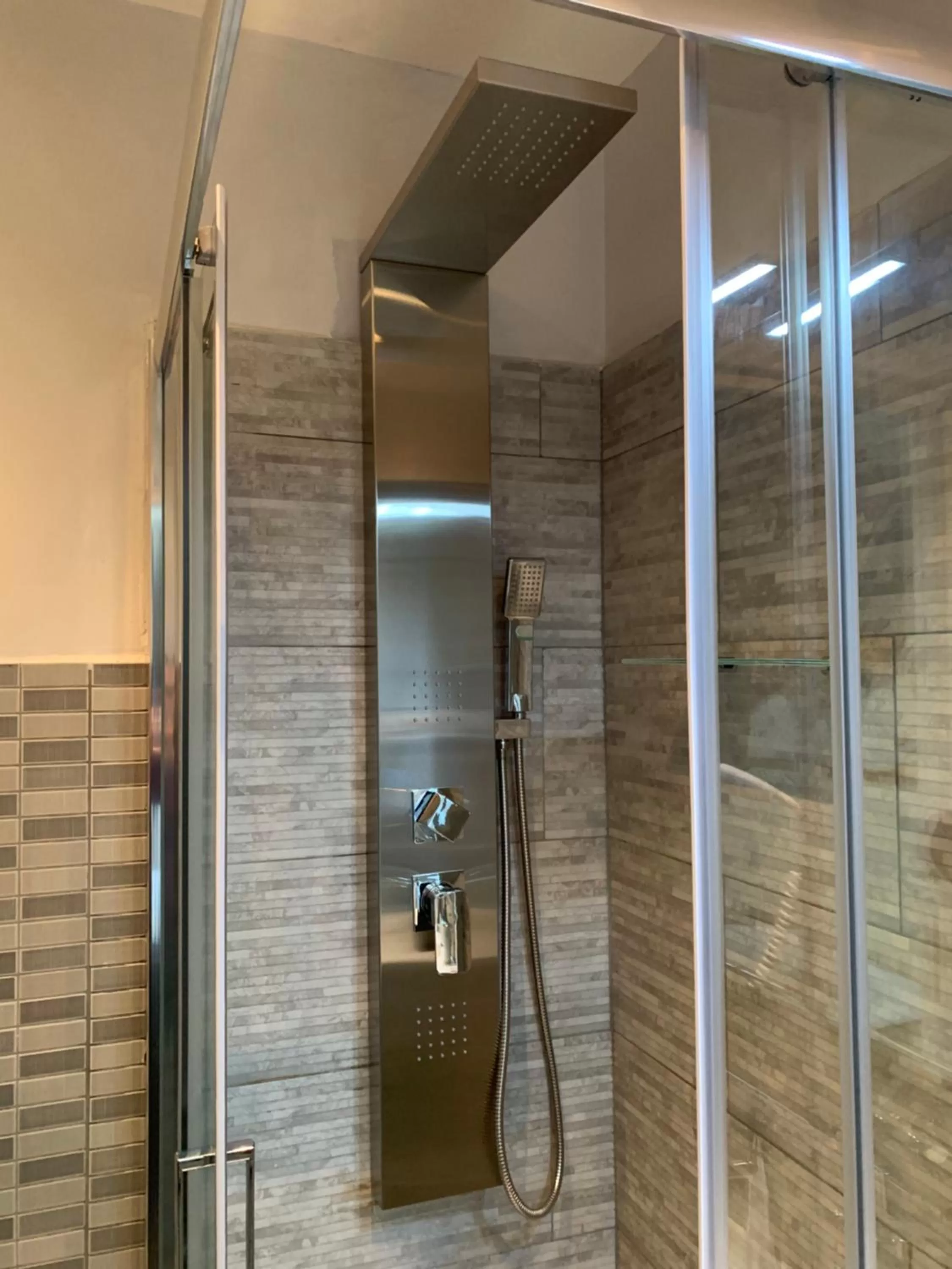 Bathroom in Duca di Uzeda Bed and Breakfast