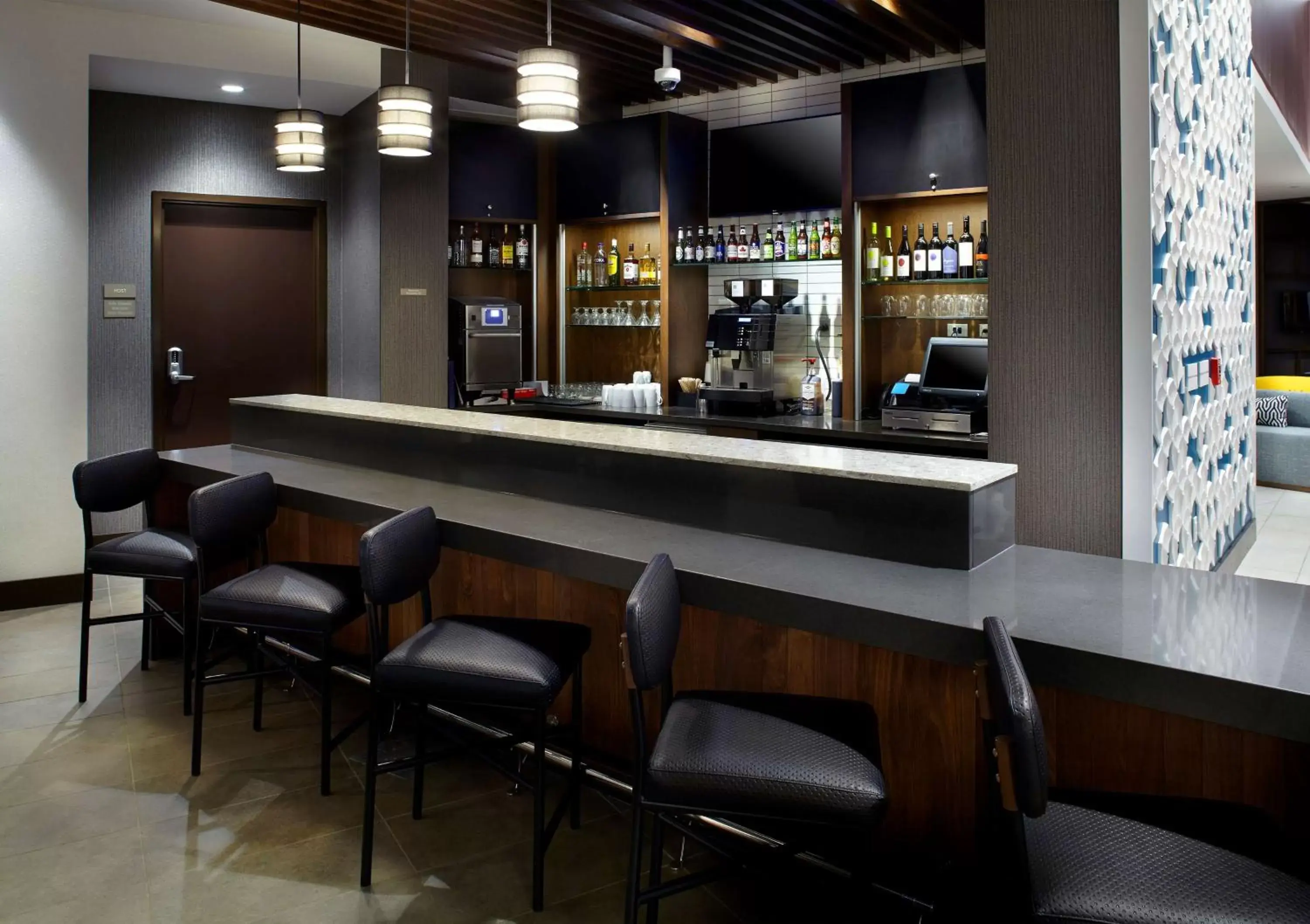 Lounge or bar in Hyatt Place Atlanta Downtown