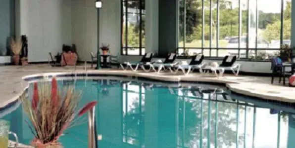 Swimming Pool in Wildwood Lodge