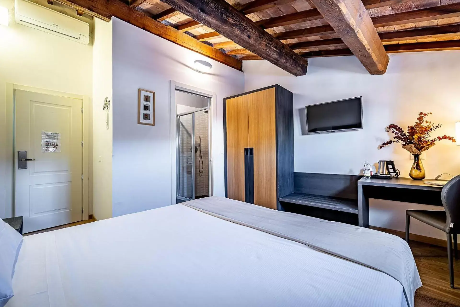 Bedroom, Bed in Martelli 6 Suite & Apartments