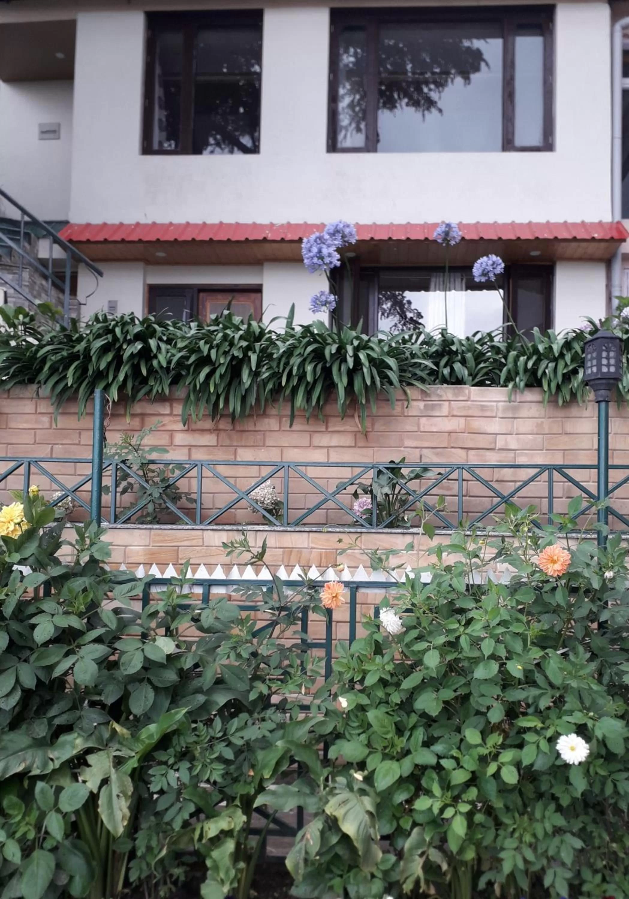 Balcony/Terrace in Hotel Lords Regency - Connected to Mall Road