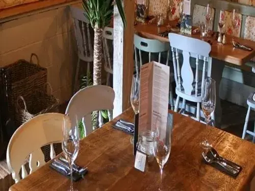 Dining area, Restaurant/Places to Eat in The Fox & Hounds