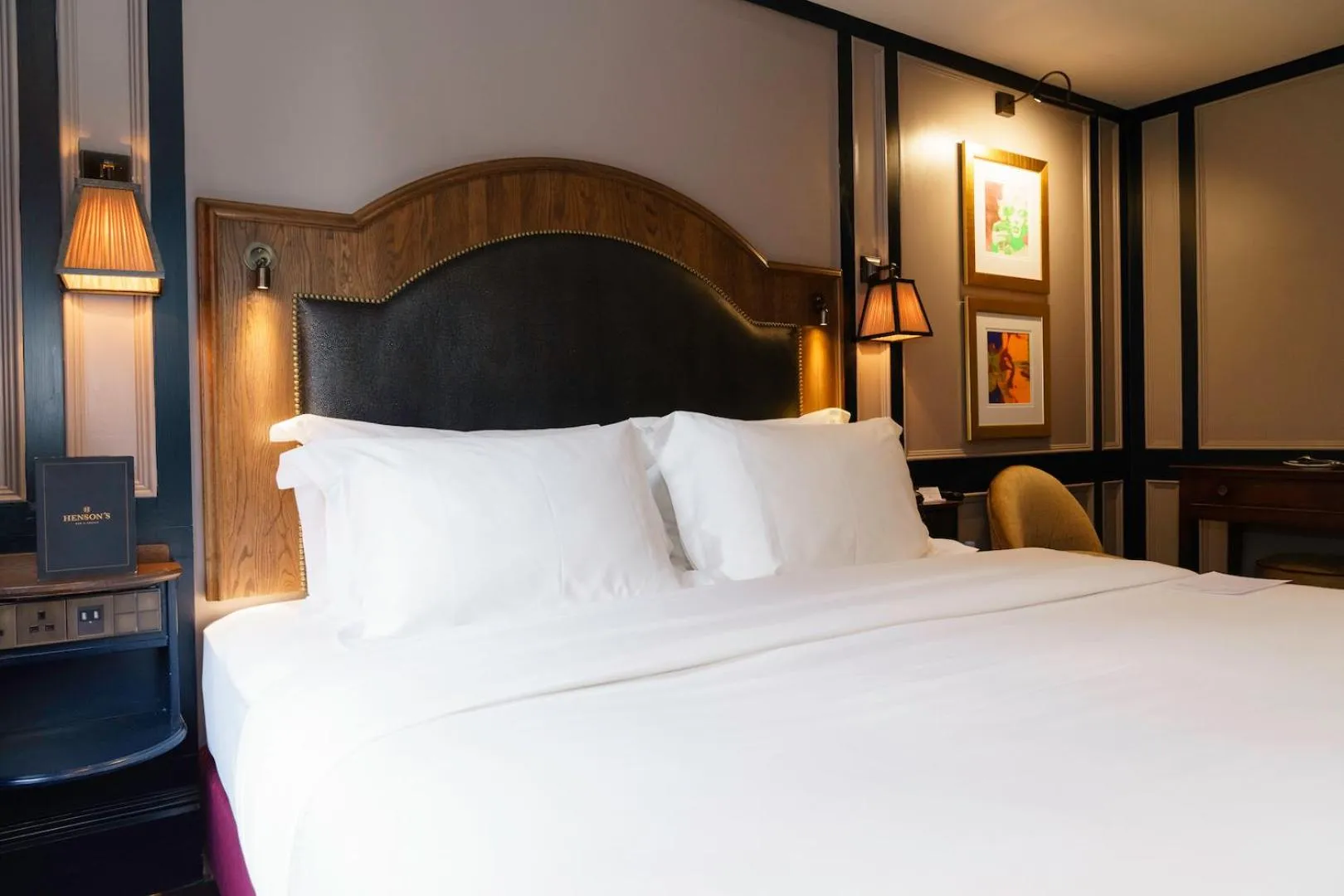 Bed in Mimi's Hotel Soho