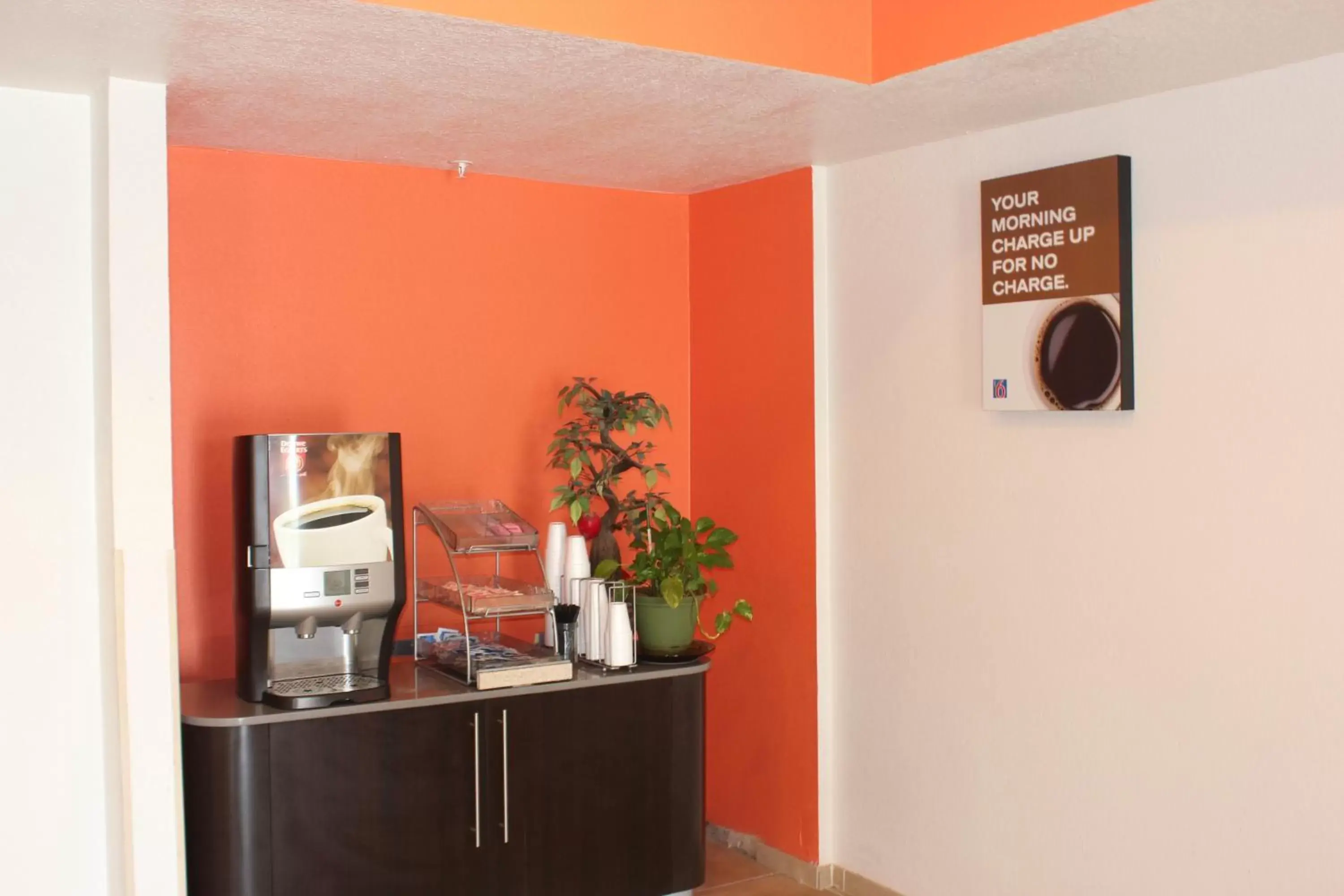 Coffee/tea facilities in Motel 6-Rosenberg, TX