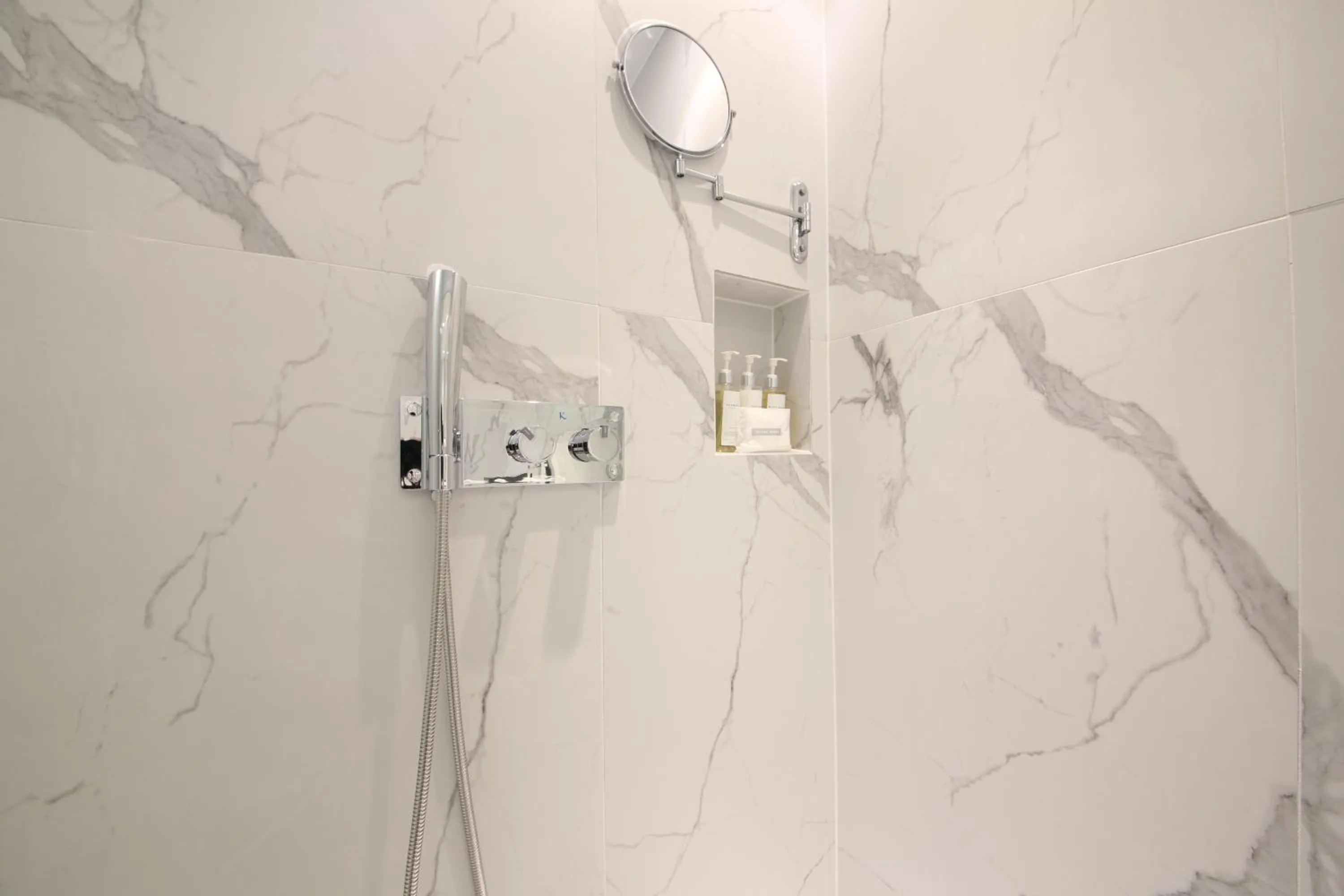 Bathroom in Zam101Hotel