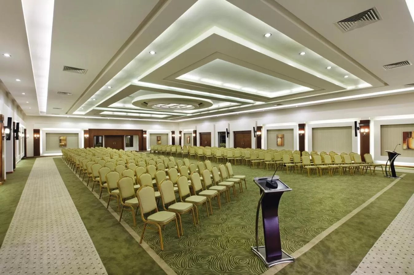 Meeting/conference room in Movenpick Waterpark Resort & Spa Soma Bay